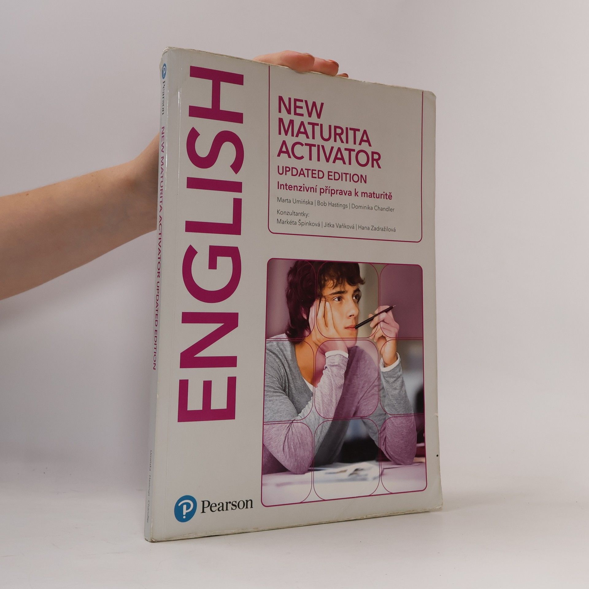 Bob Hastings New maturita activator. English. intenzivní příprava k maturitě