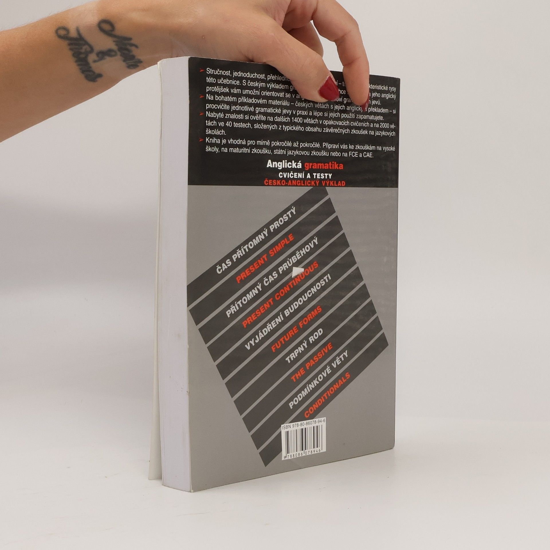 Natálie Bakalářová Anglická gramatika. Cvičení a testy, česko-anglický výklad 4.vydání