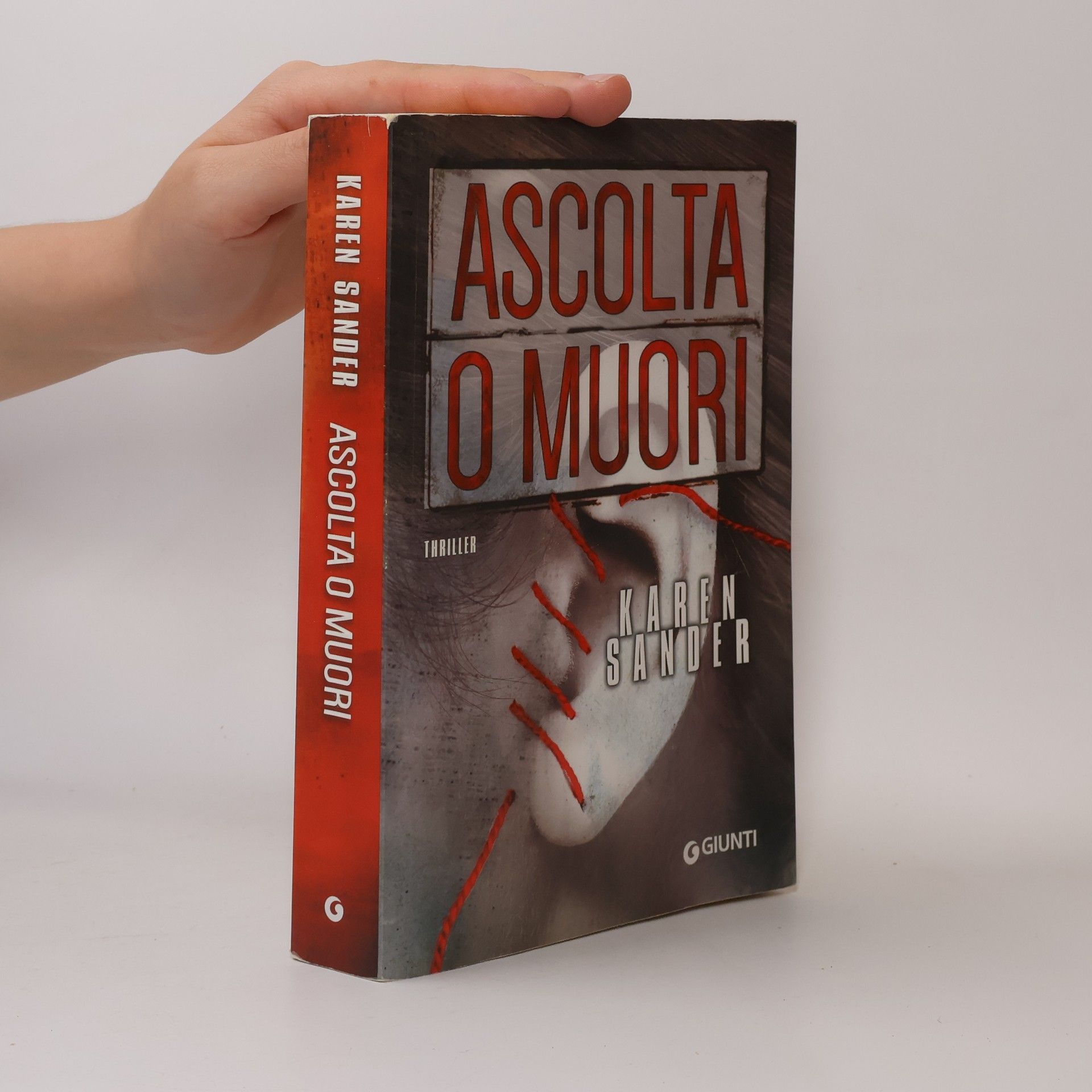 Sabine Martin Ascolta o muori