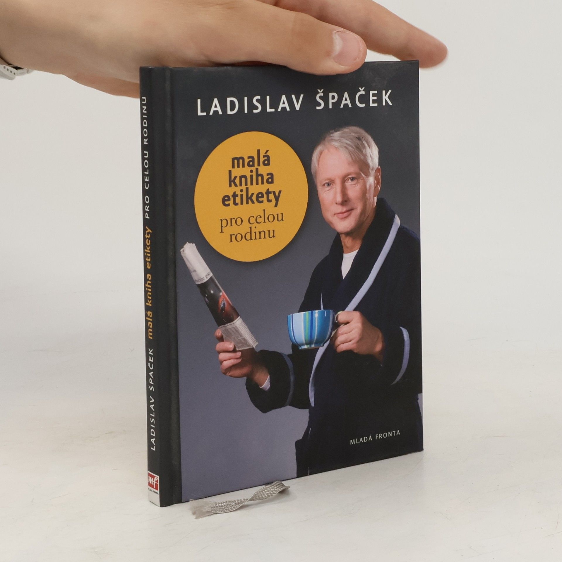 Ladislav Špaček Malá kniha etikety pro celou rodinu