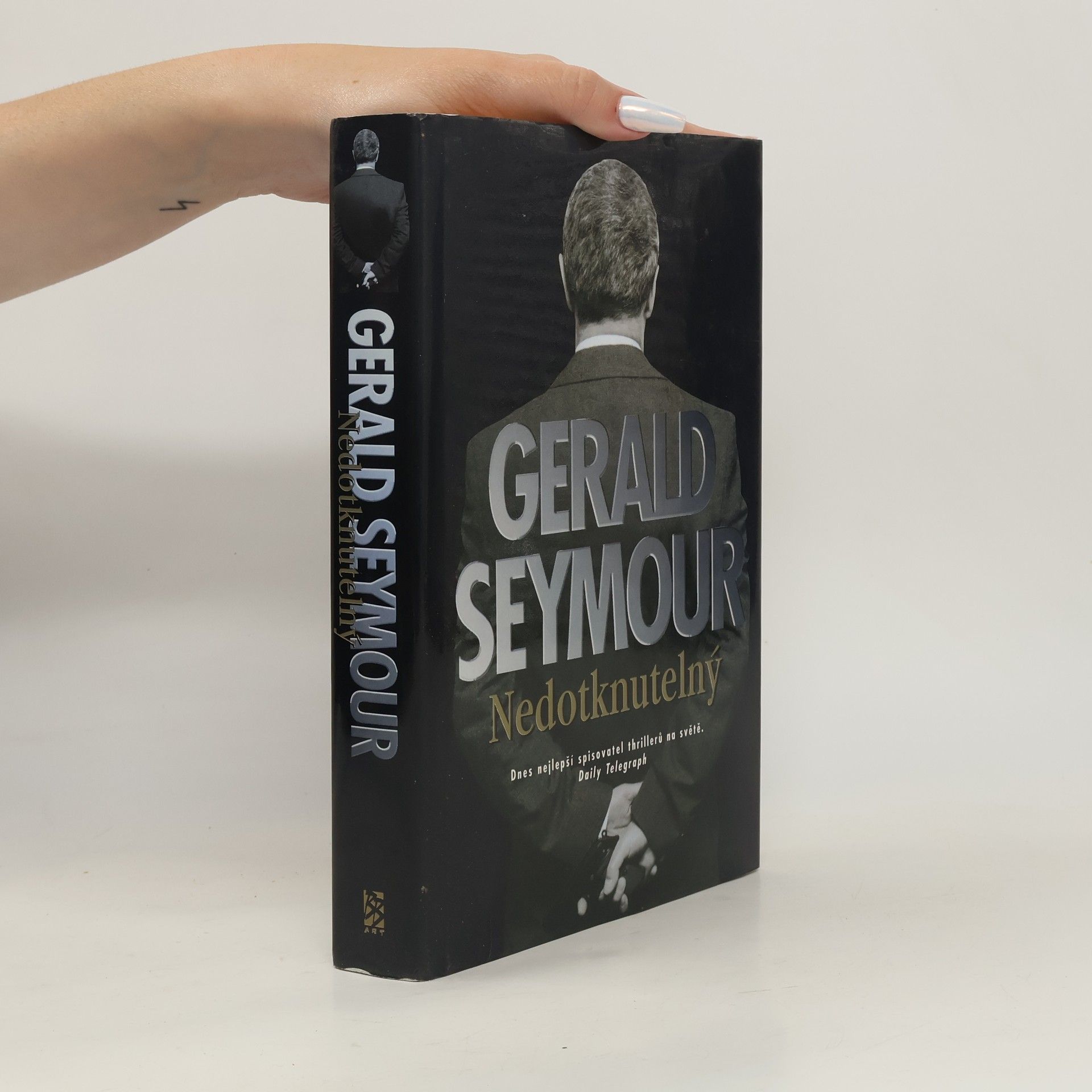 Gerald Seymour Nedotknutelný
