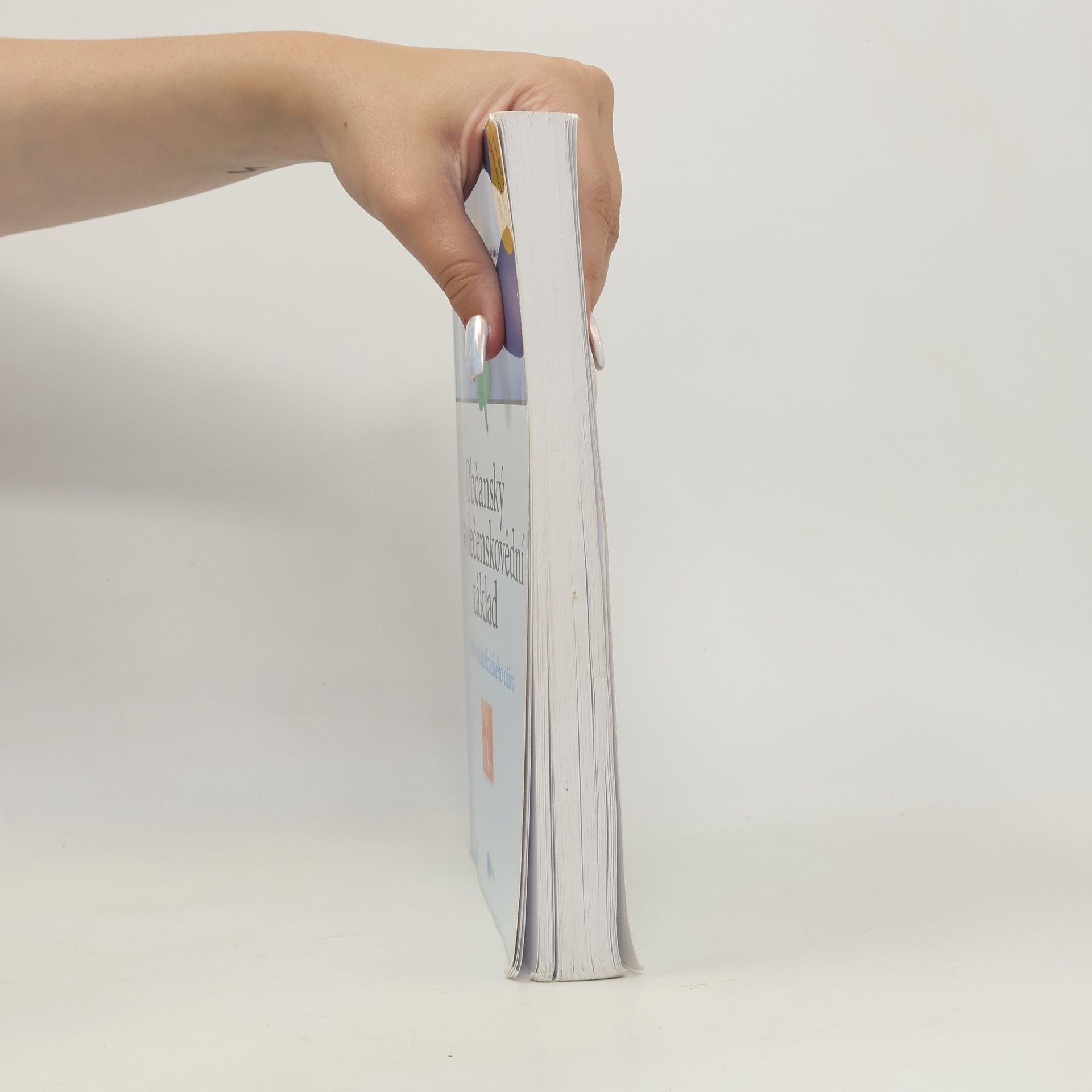 Autores varios Občanský a společenskovědní základ: Přehled středoškolského učiva