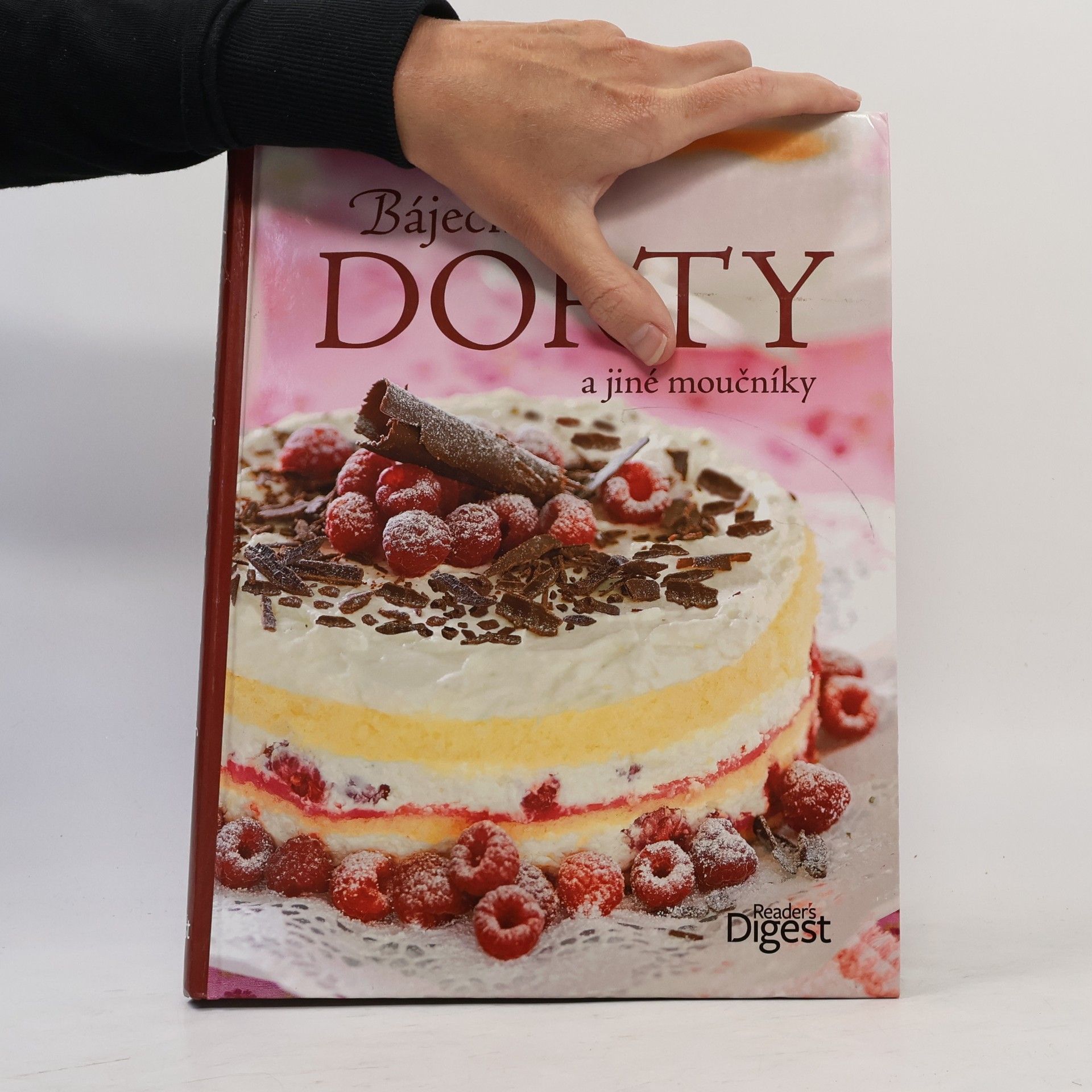 Annette Heisch Báječné dorty a jiné moučníky