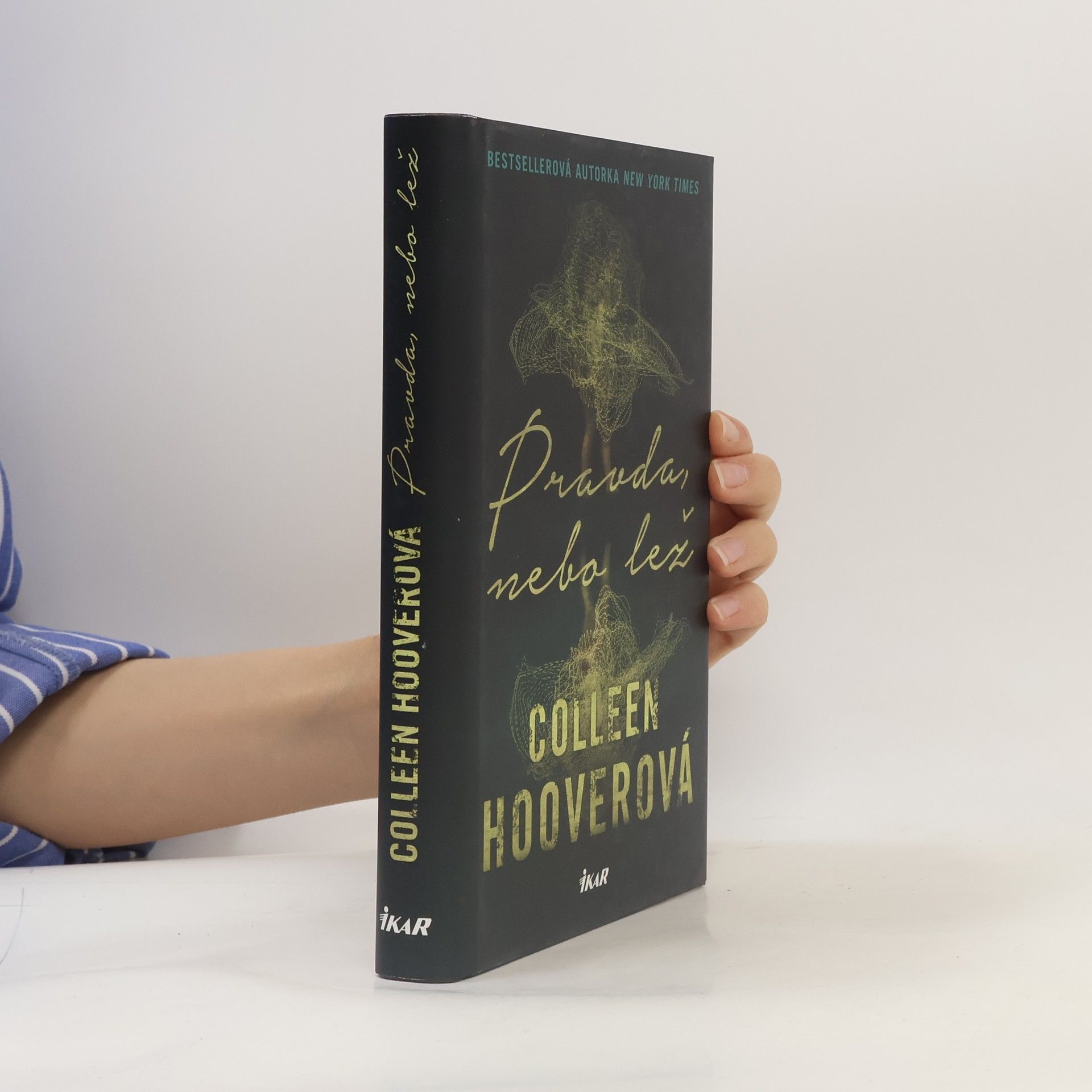 Colleen Hoover Pravda nebo lež
