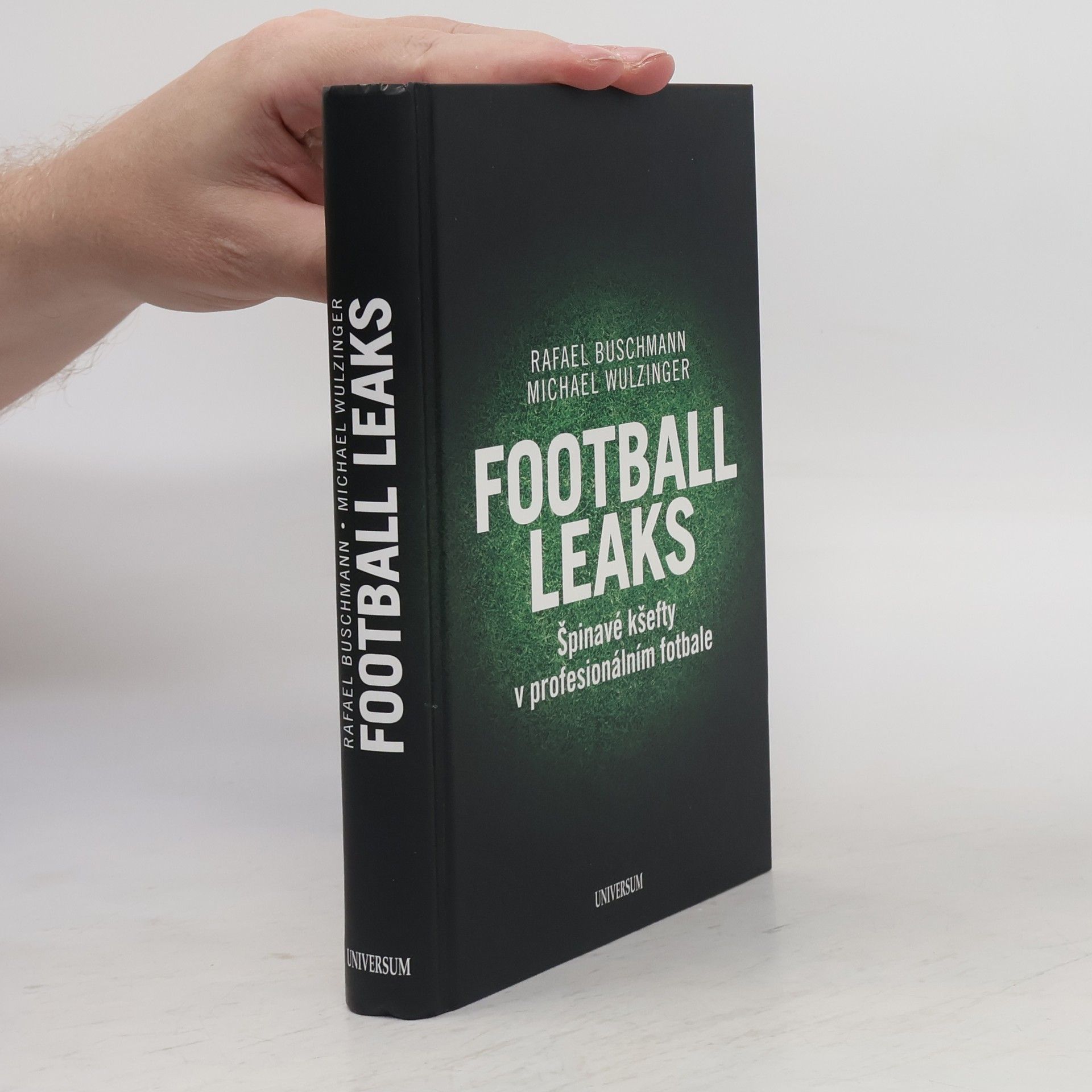 Michael Wulzinger Football Leaks : špinavé kšefty v profesionálním fotbale