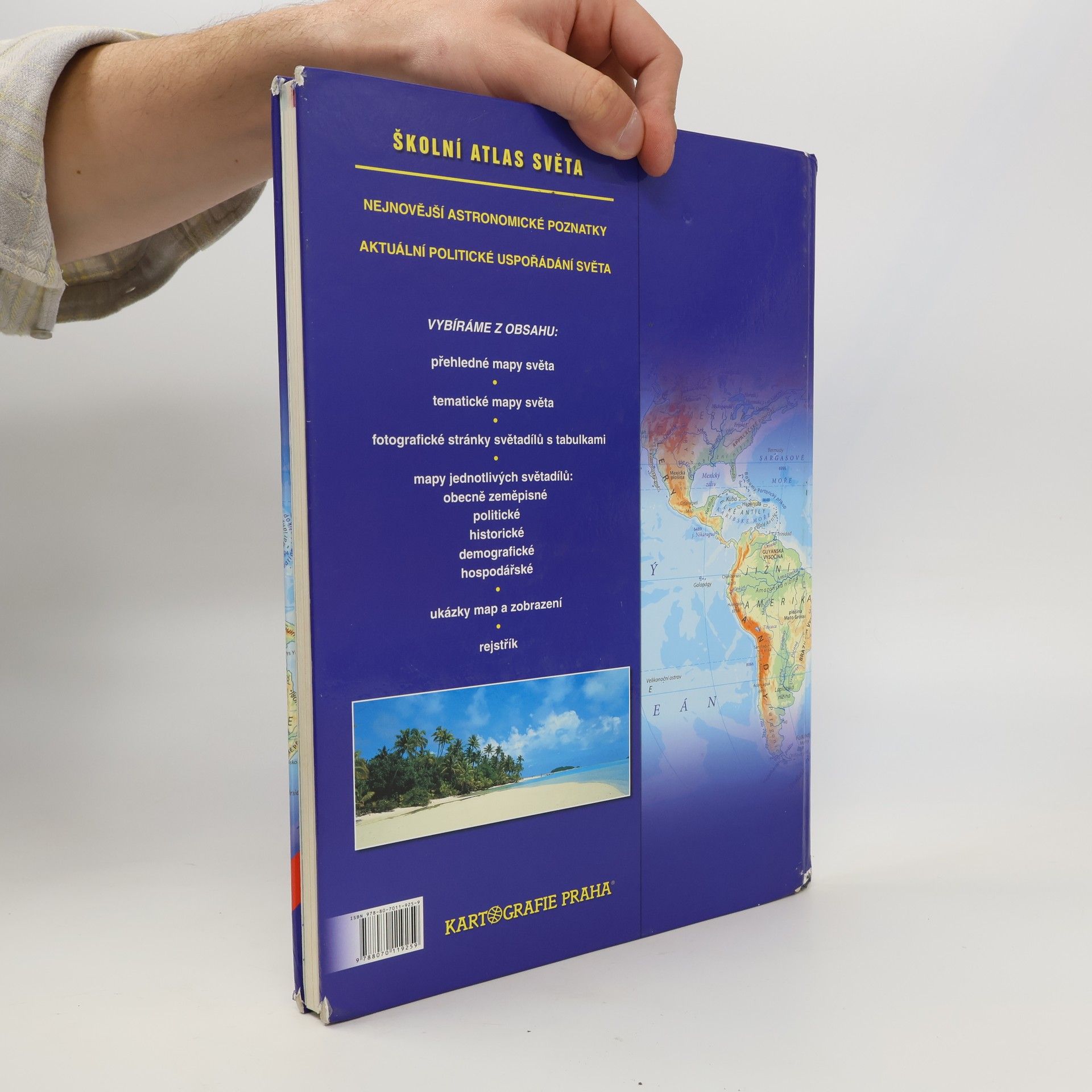 Autores varios Školní atlas světa