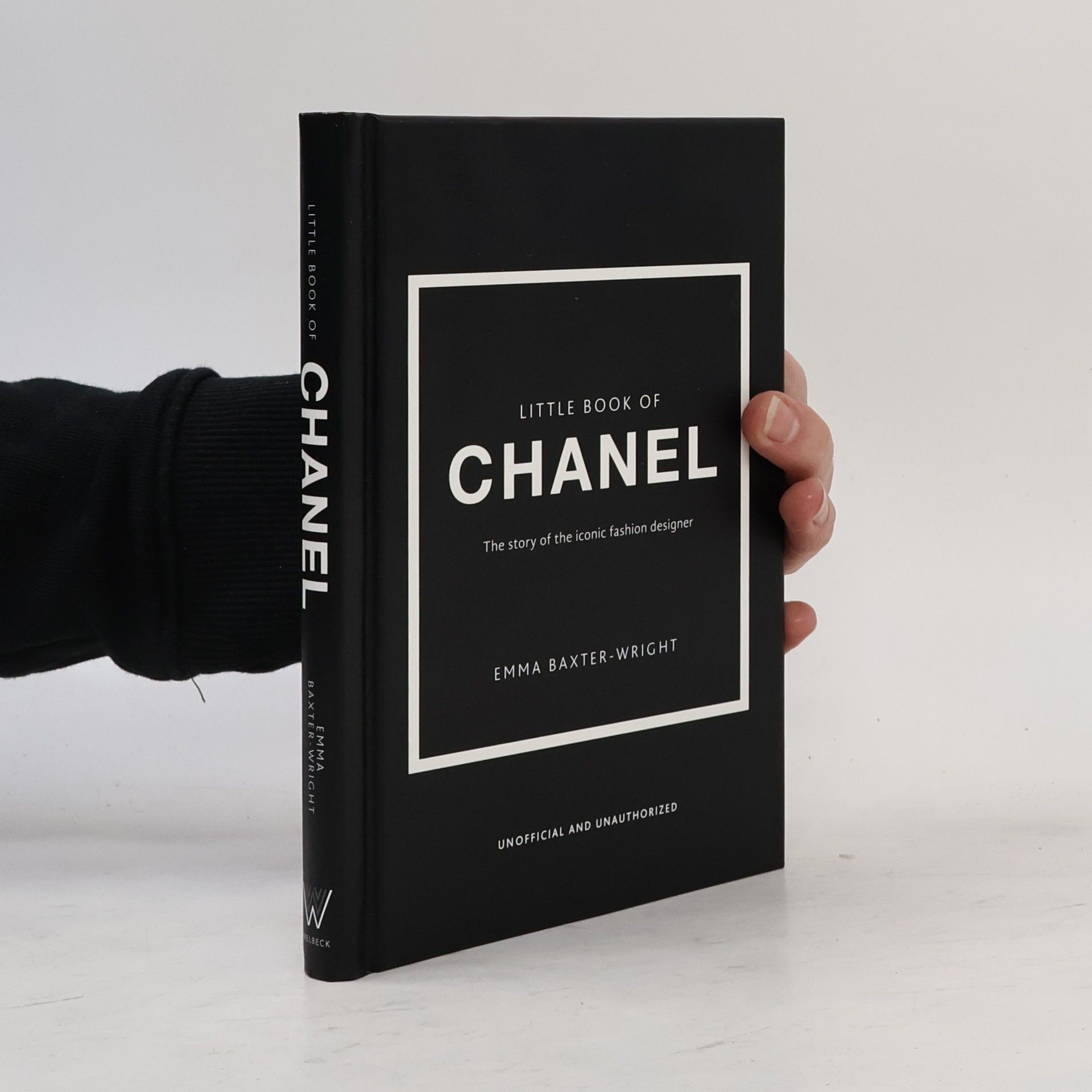 Emma Baxter-Wright The Little Book of Chanel