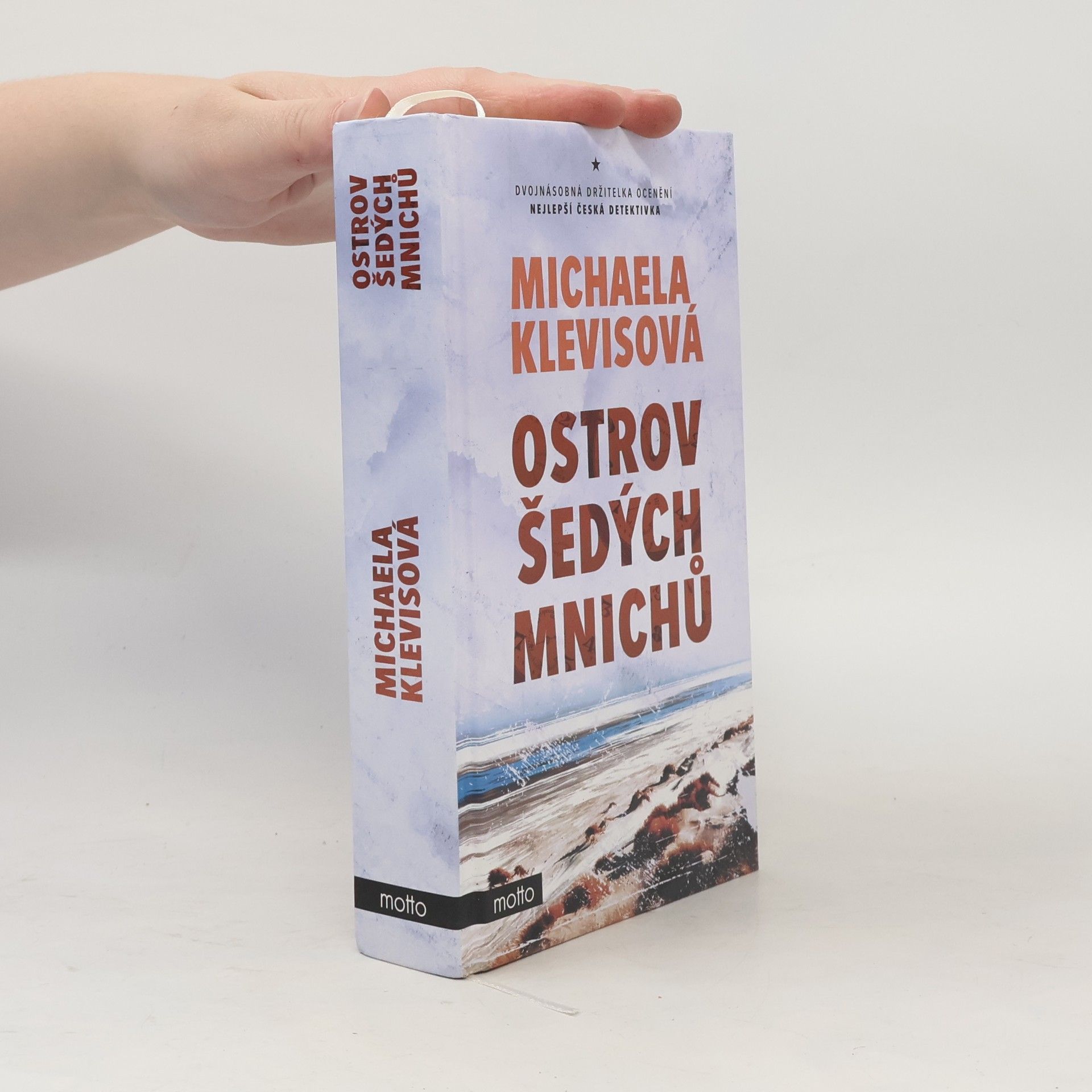 Michaela Klevisová Ostrov šedých mnichů