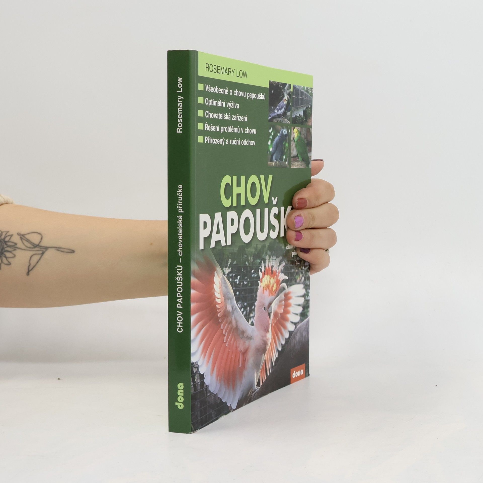 Chov papoušků - chovatelská příručka