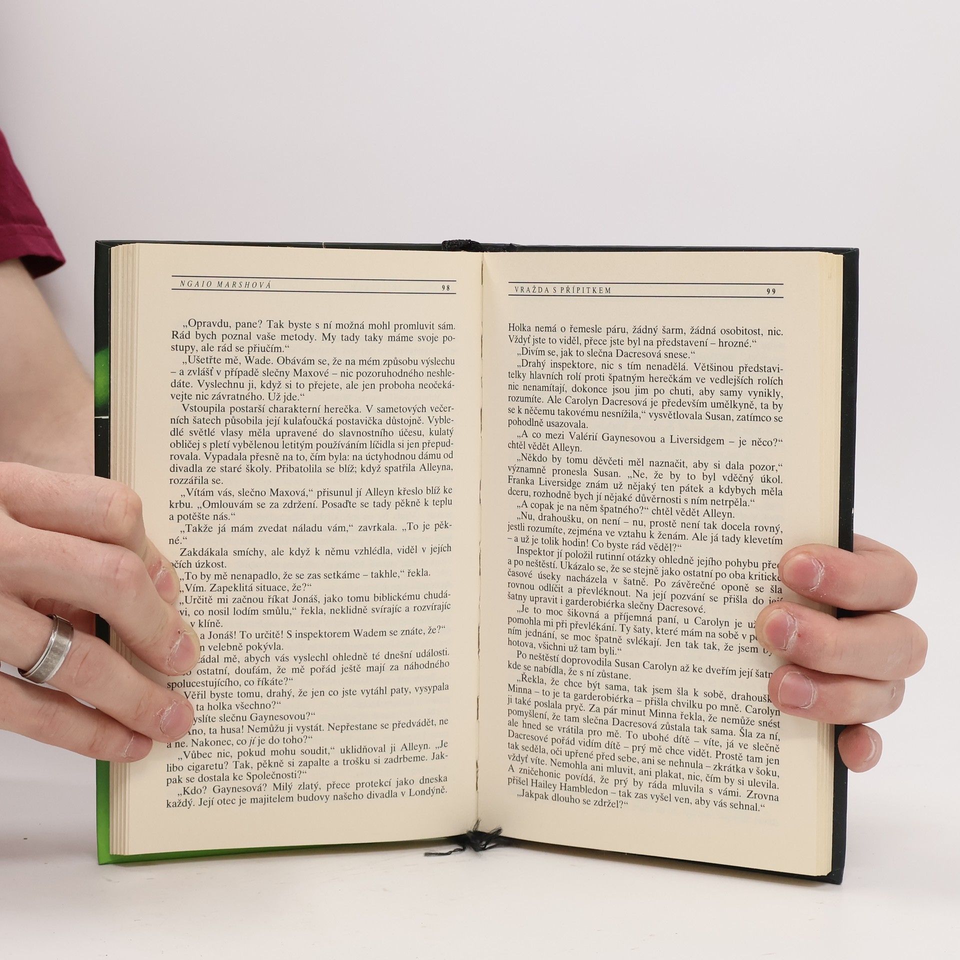 Ngaio Marsh Vražda s přípitkem