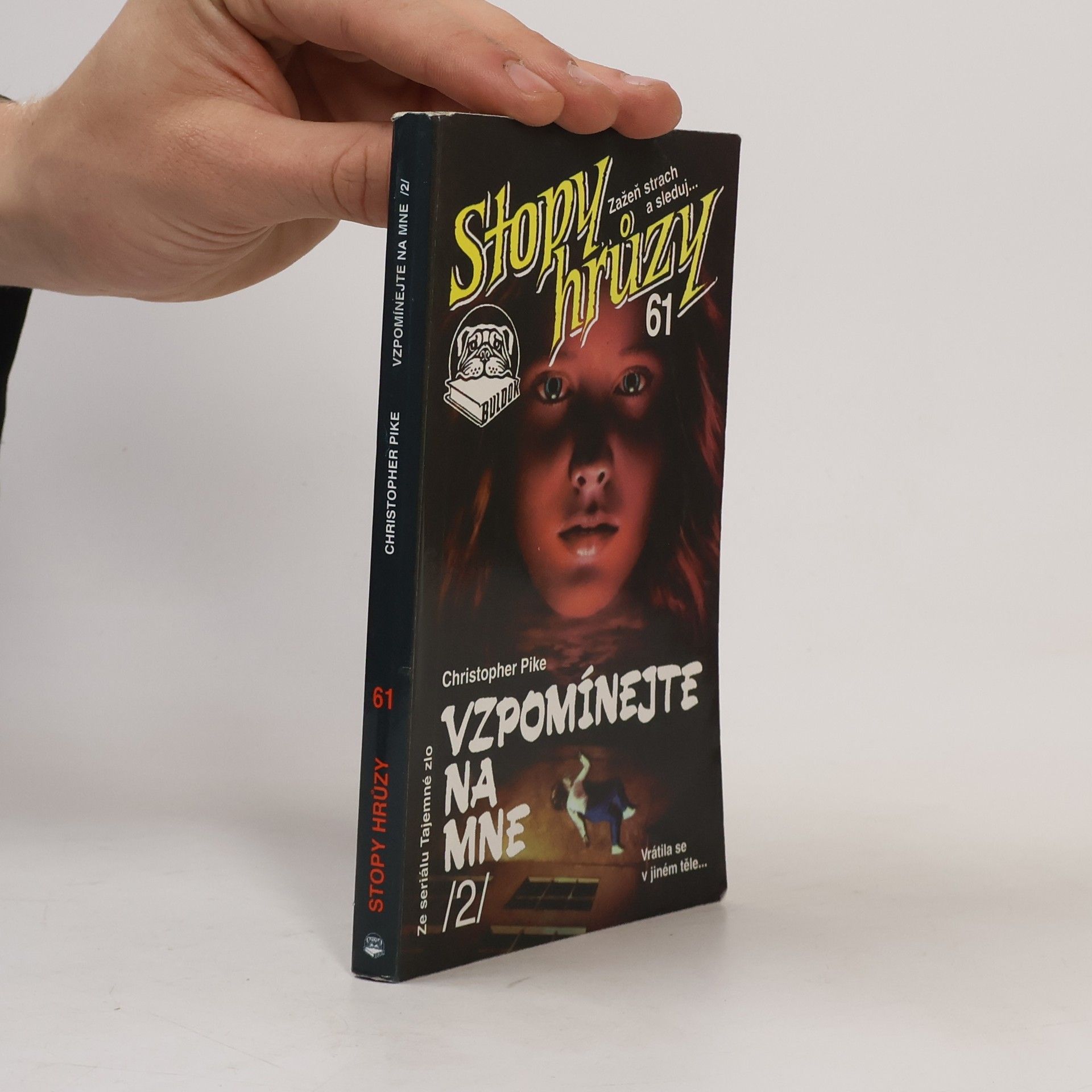 Christopher Pike Vzpomínejte na mne. 2