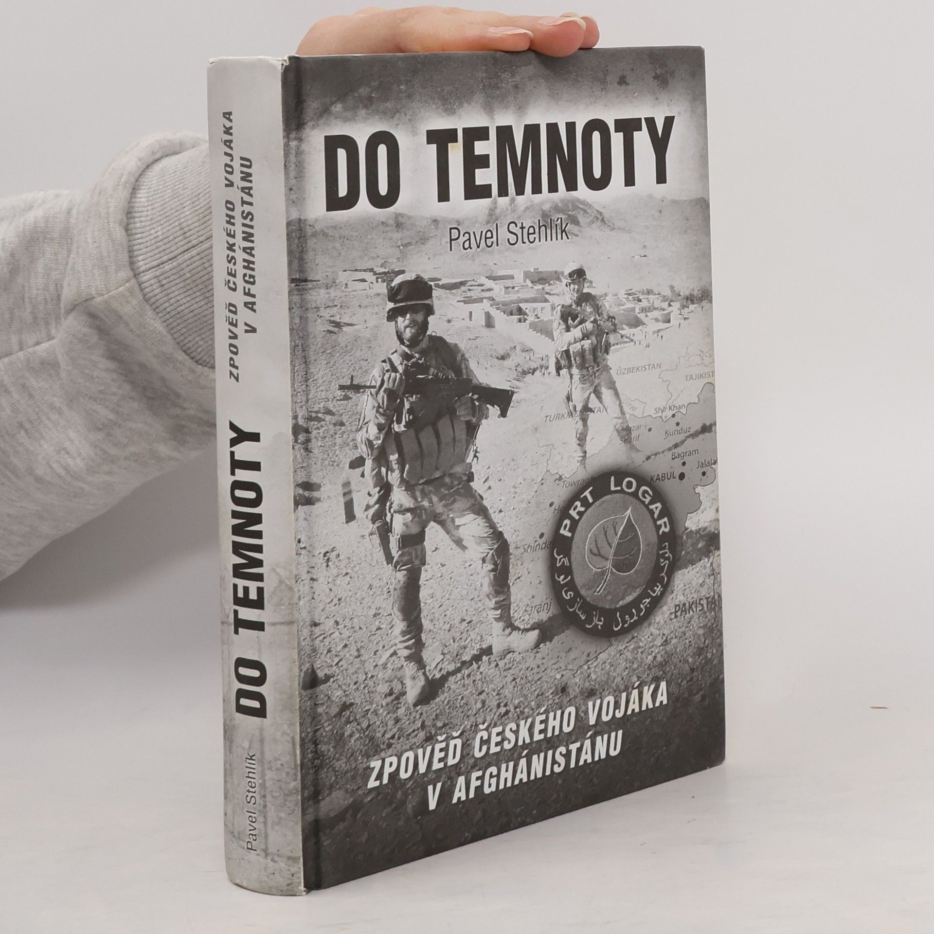 Pavel Stehlík Do temnoty