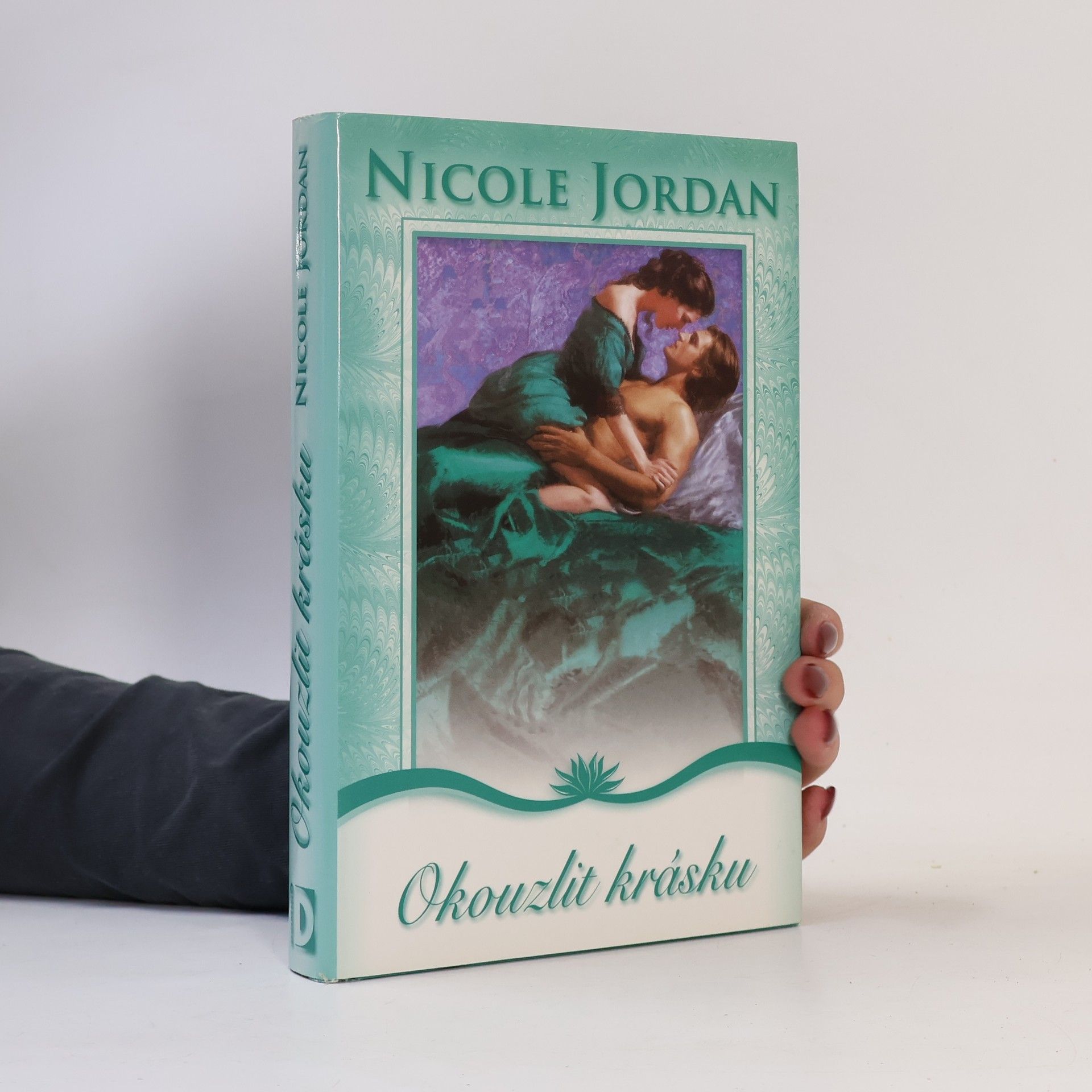 Nicole Jordan Okouzlit krásku