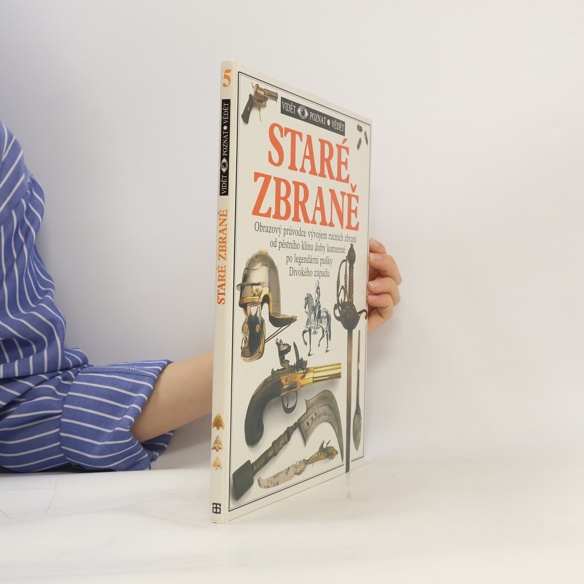 Michele Byam Staré zbraně