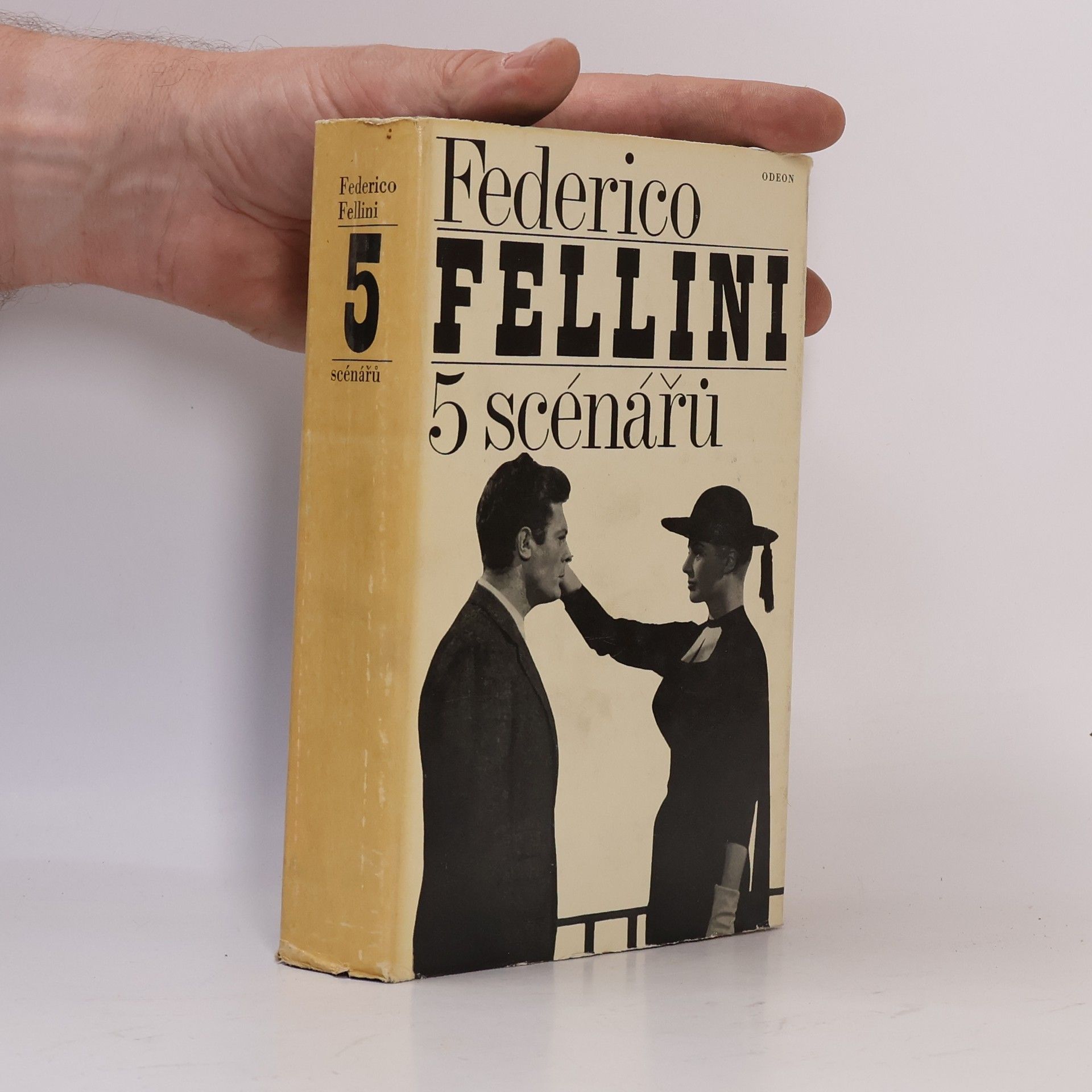 Federico Fellini 5 scénářů