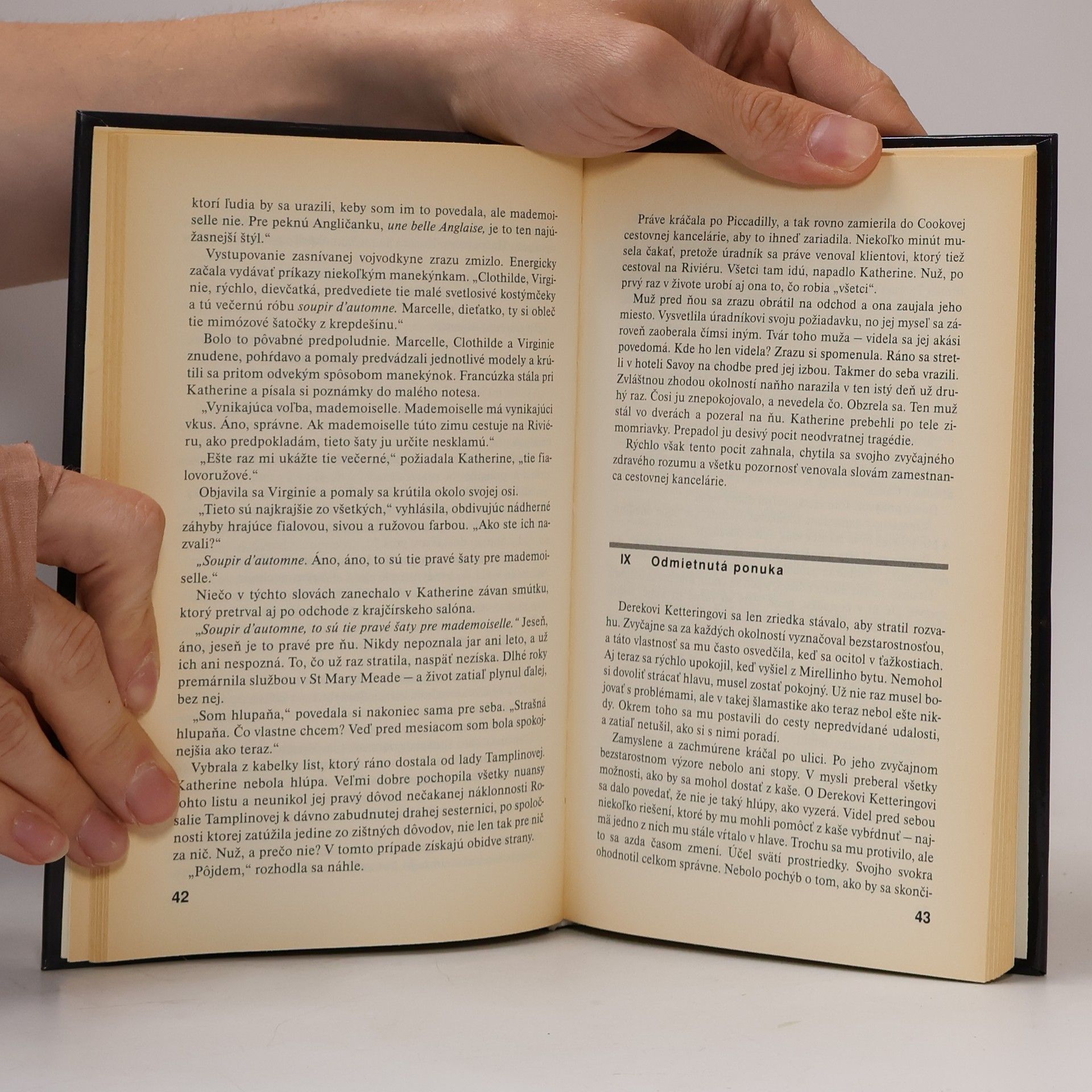 Agatha Christie Záhada Modrého vlaku