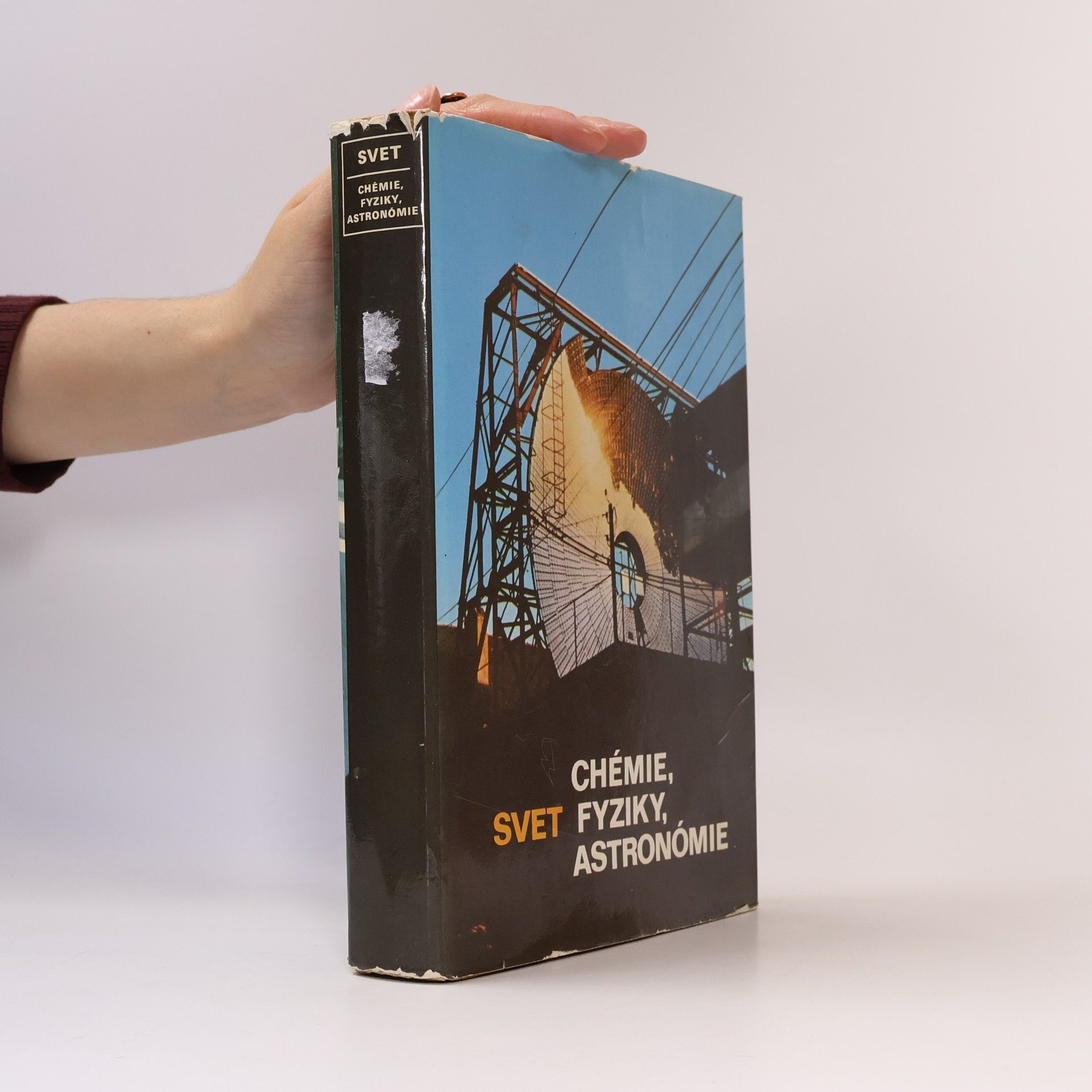 Ivan Haverlík Svet chémie, fyziky, astronómie