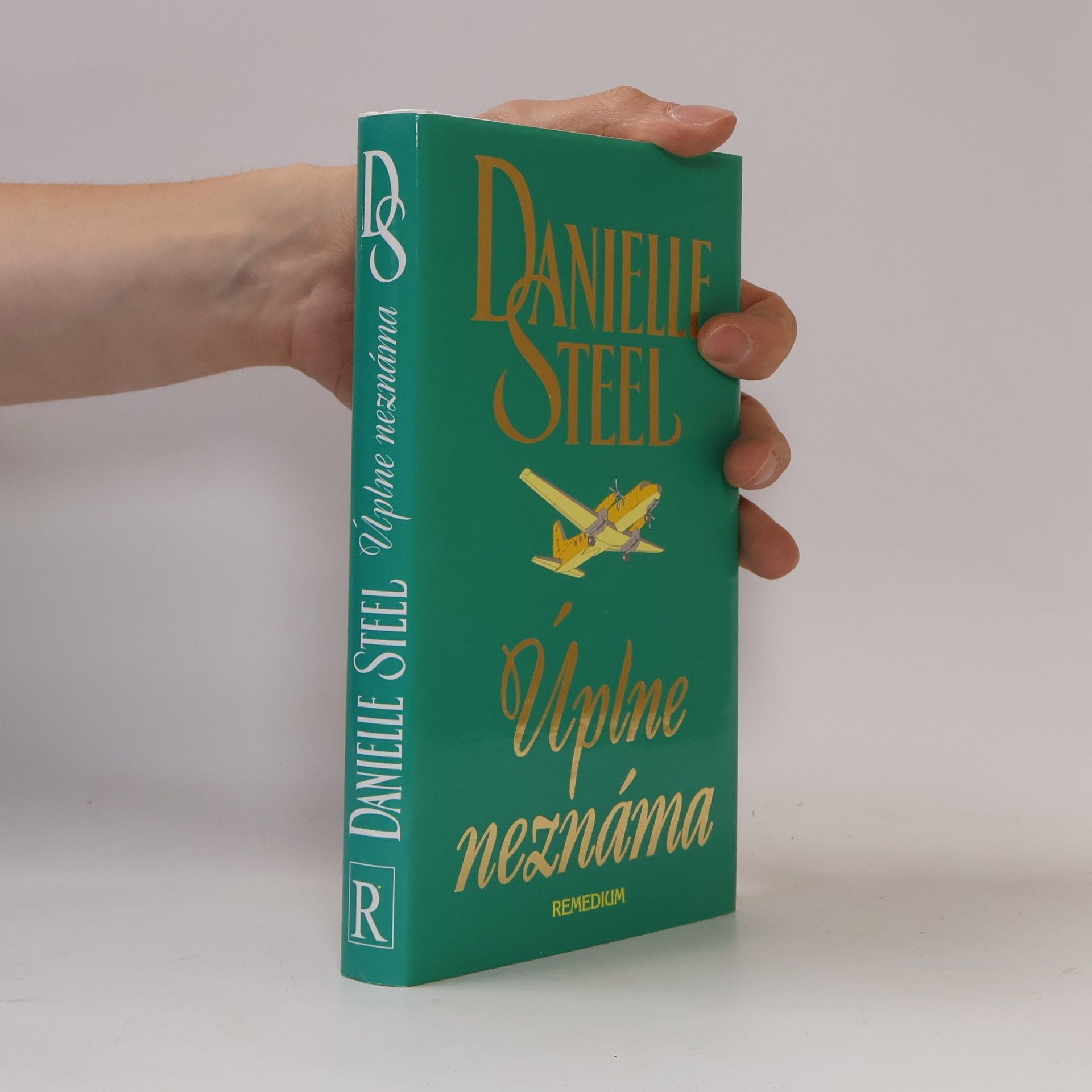 Danielle Steel Úplne neznáma