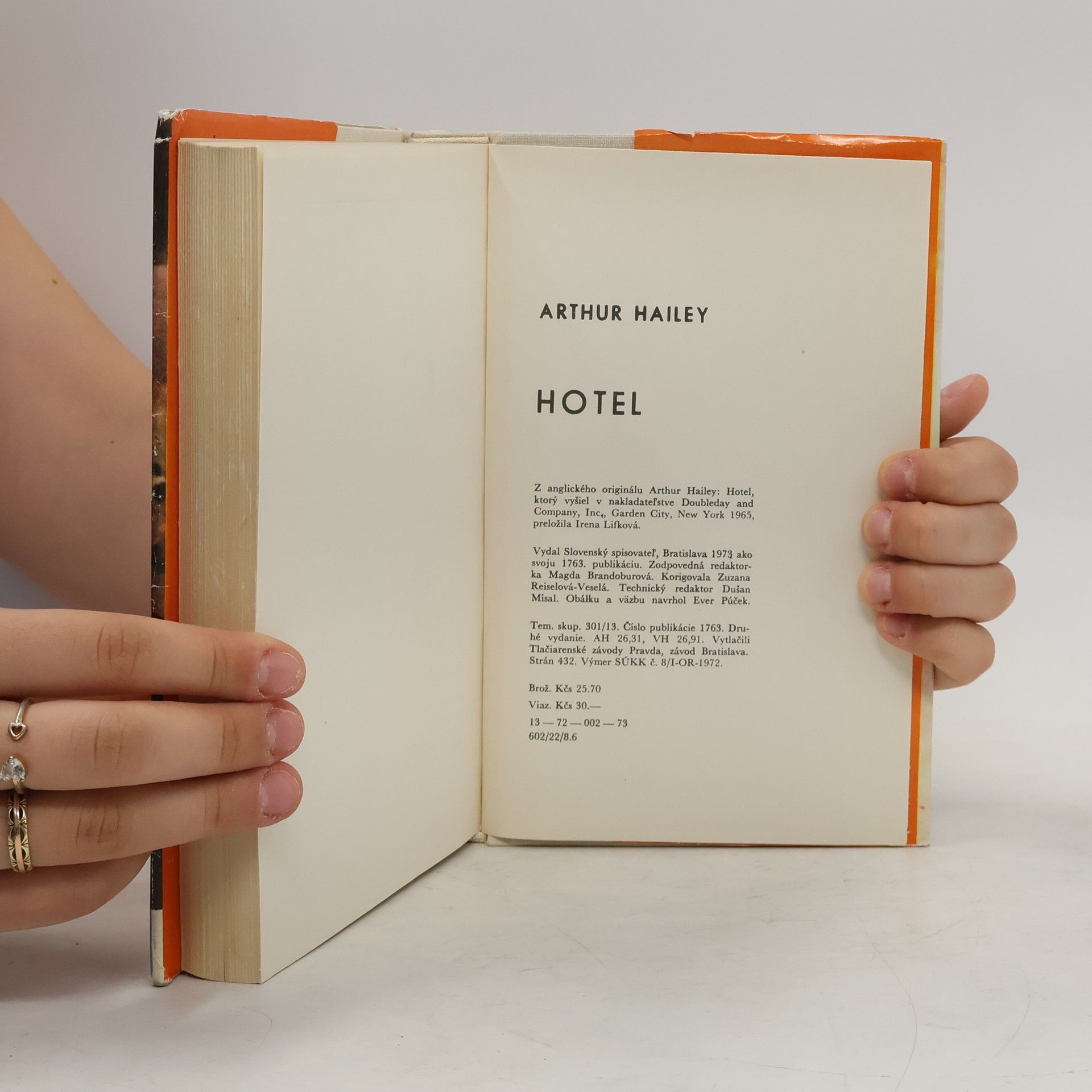 Arthur Hailey Hotel