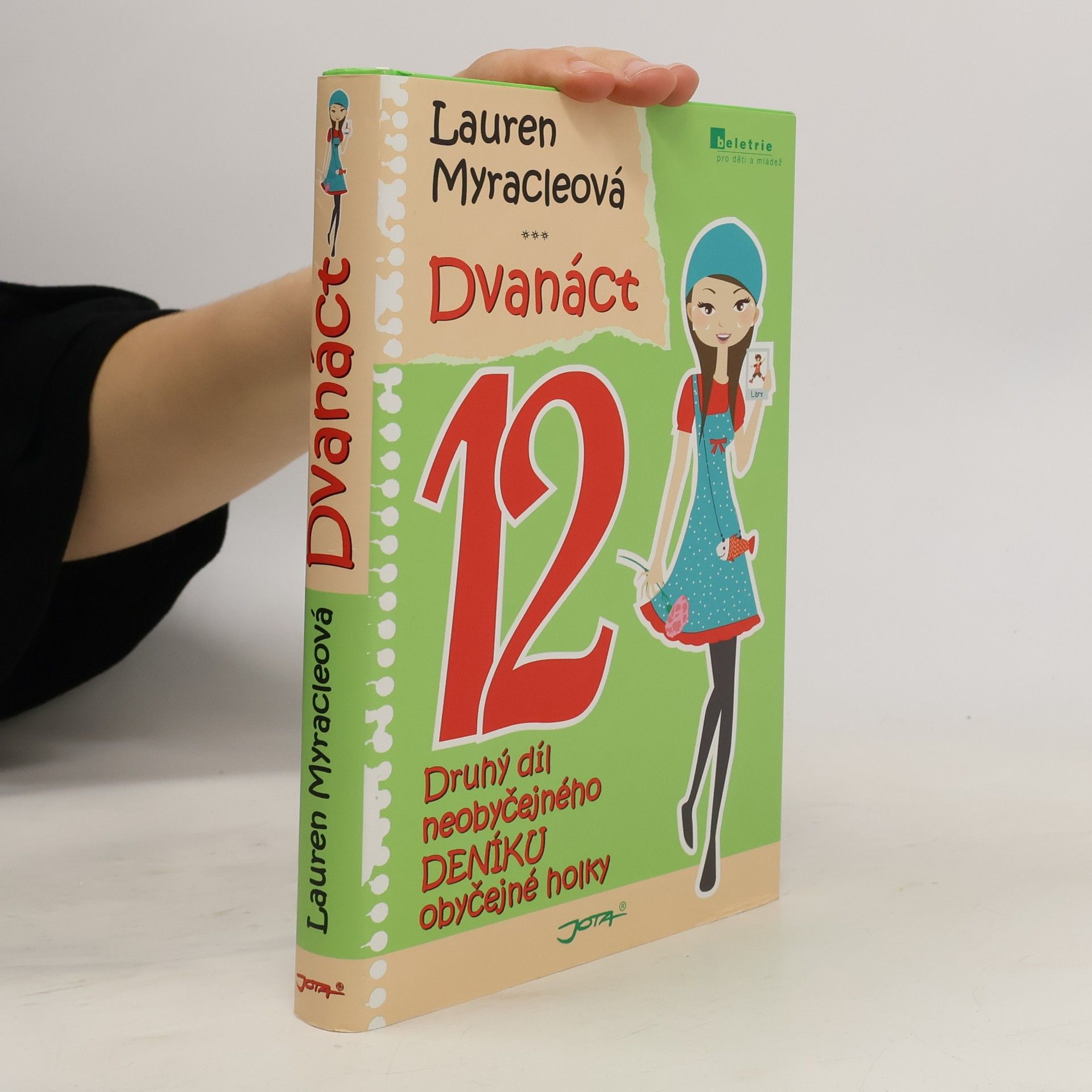 Lauren Myracleová Dvanáct