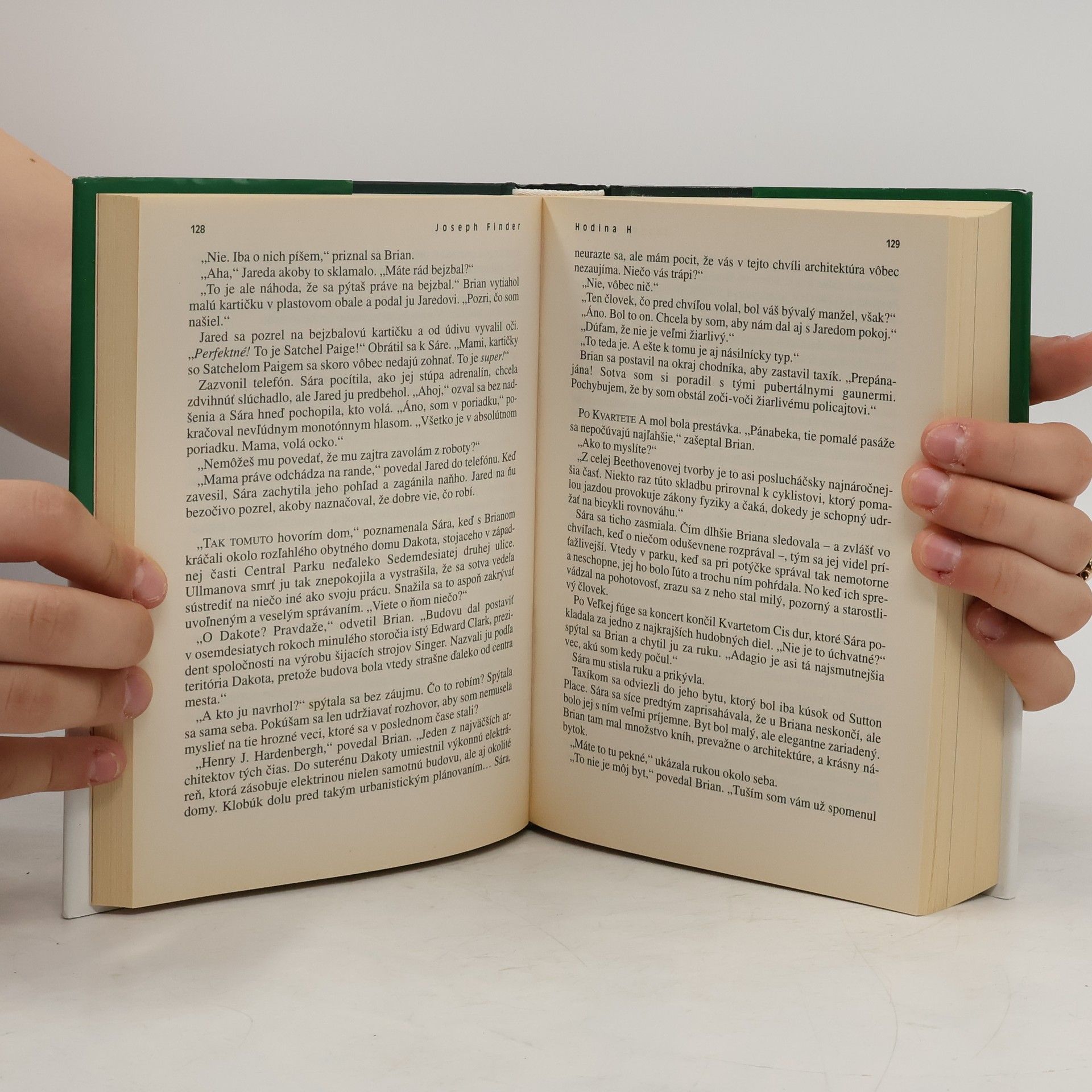 Autorenkollektiv Najlepšie svetové čítanie. Hodina H. Zlato generála Stonewalla. Temná dáma. Chcem syna