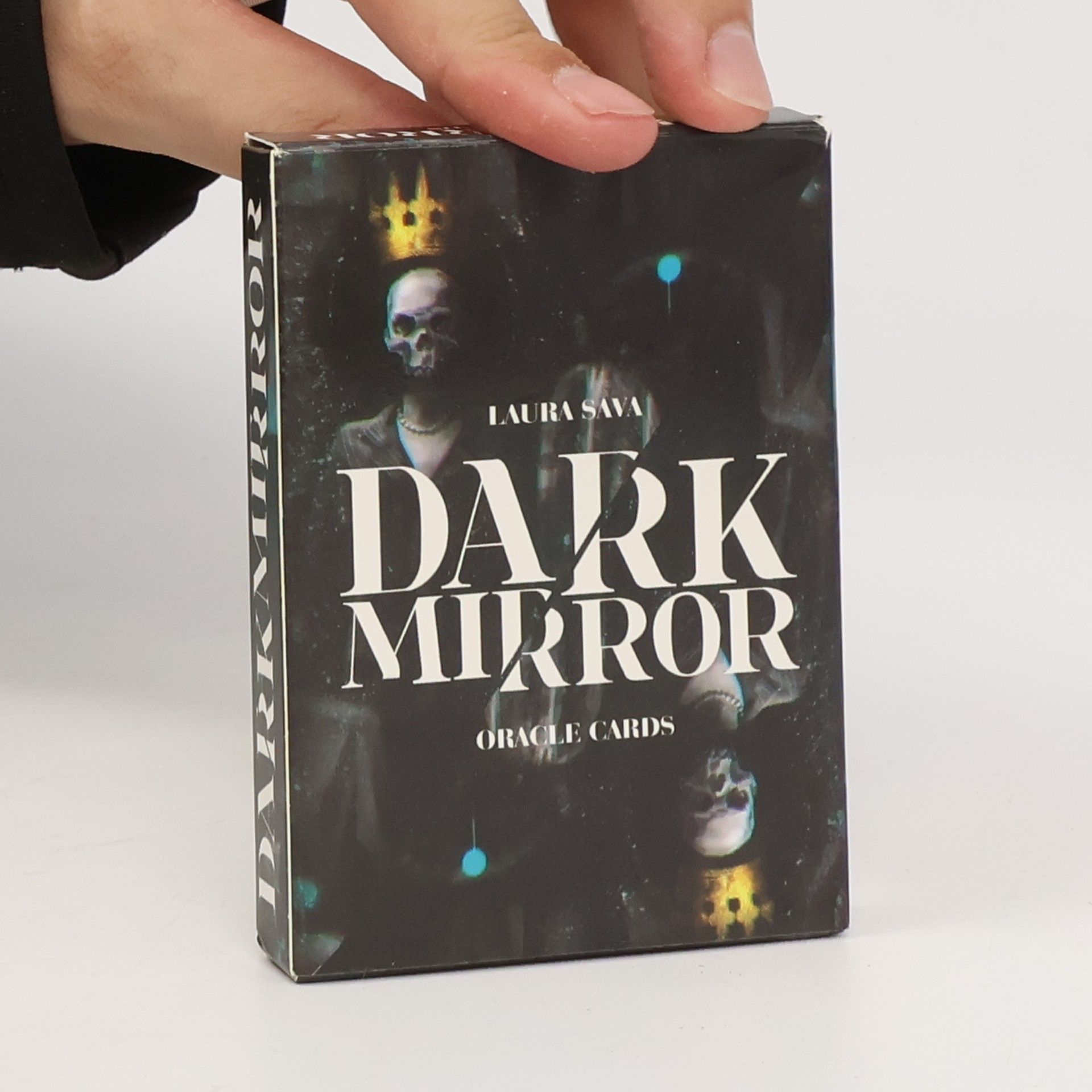 Laura Sava Dark Mirror. Oracle Cards