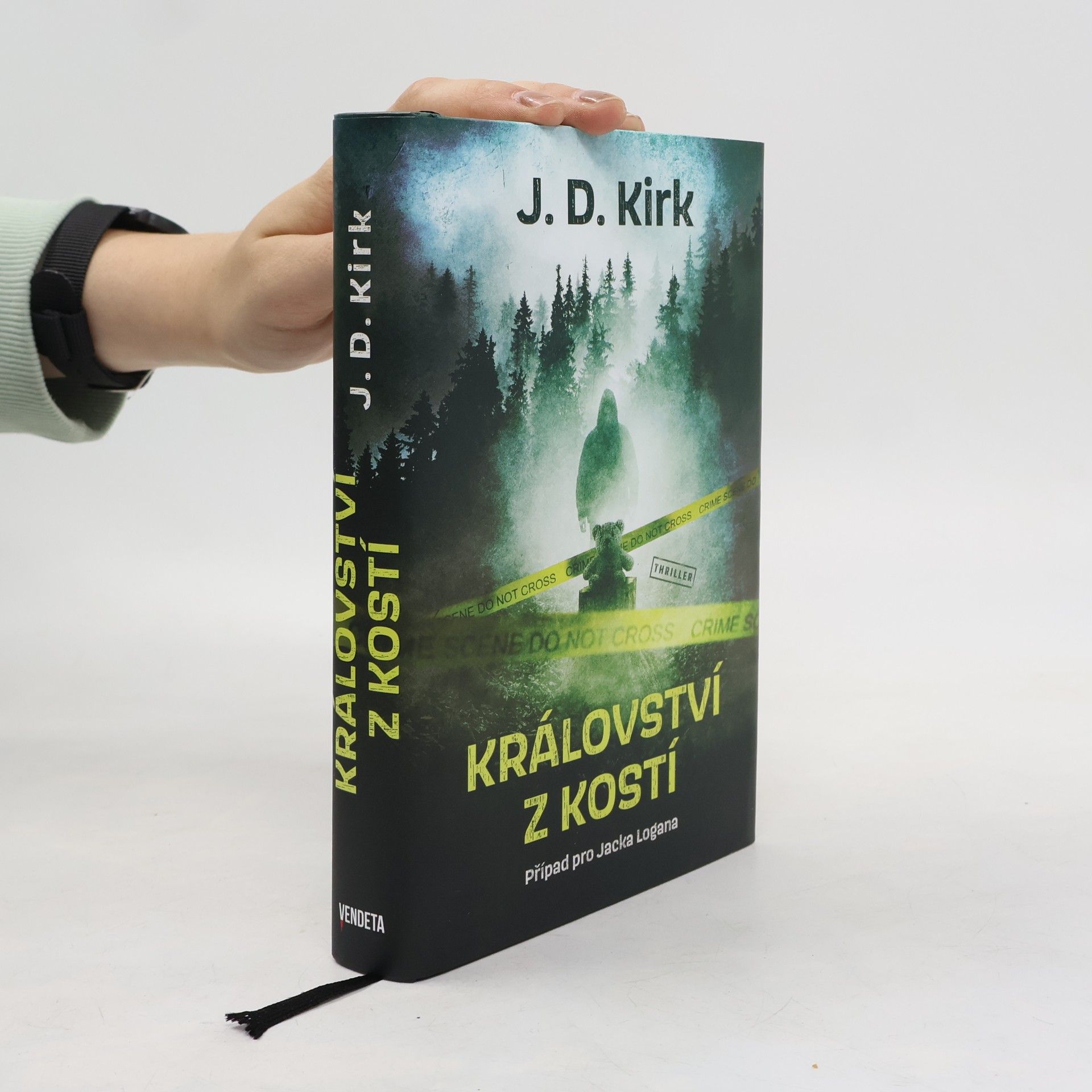 Paul Kirk Království z kostí