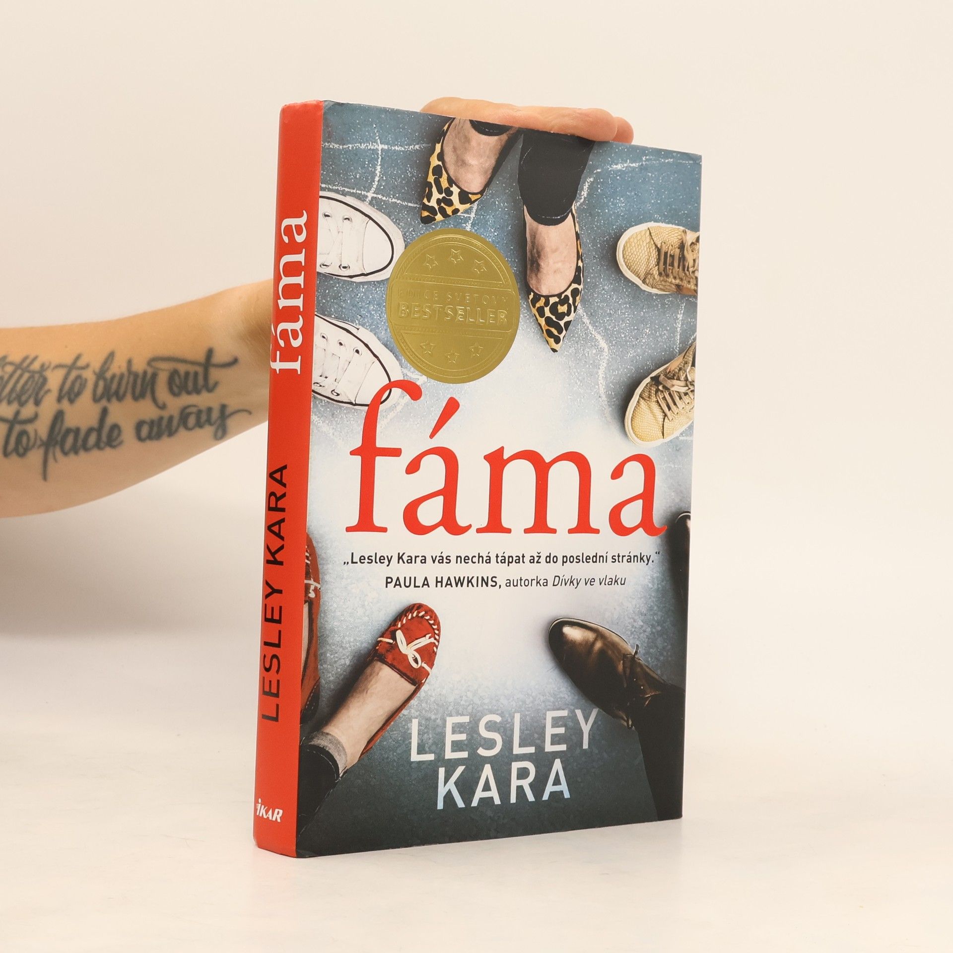 Lesley Kara Fáma