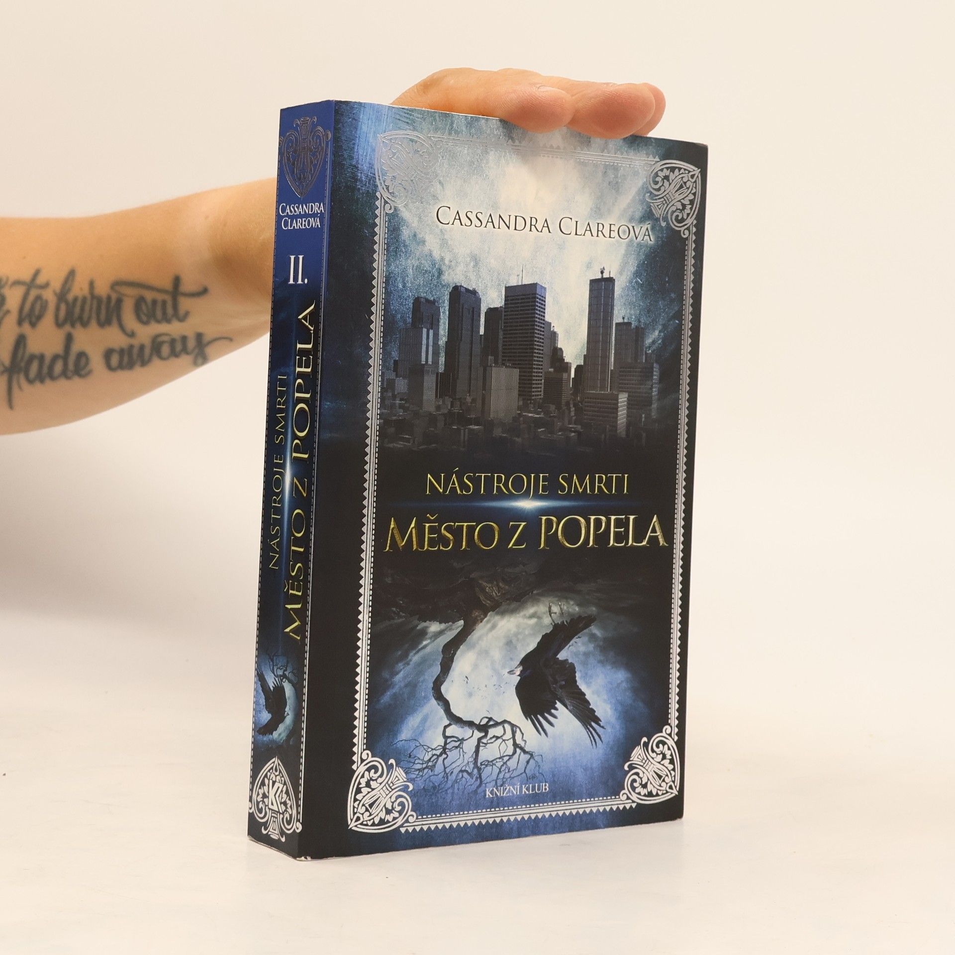 Cassandra Clare Nástroje smrti 2: Město z popela