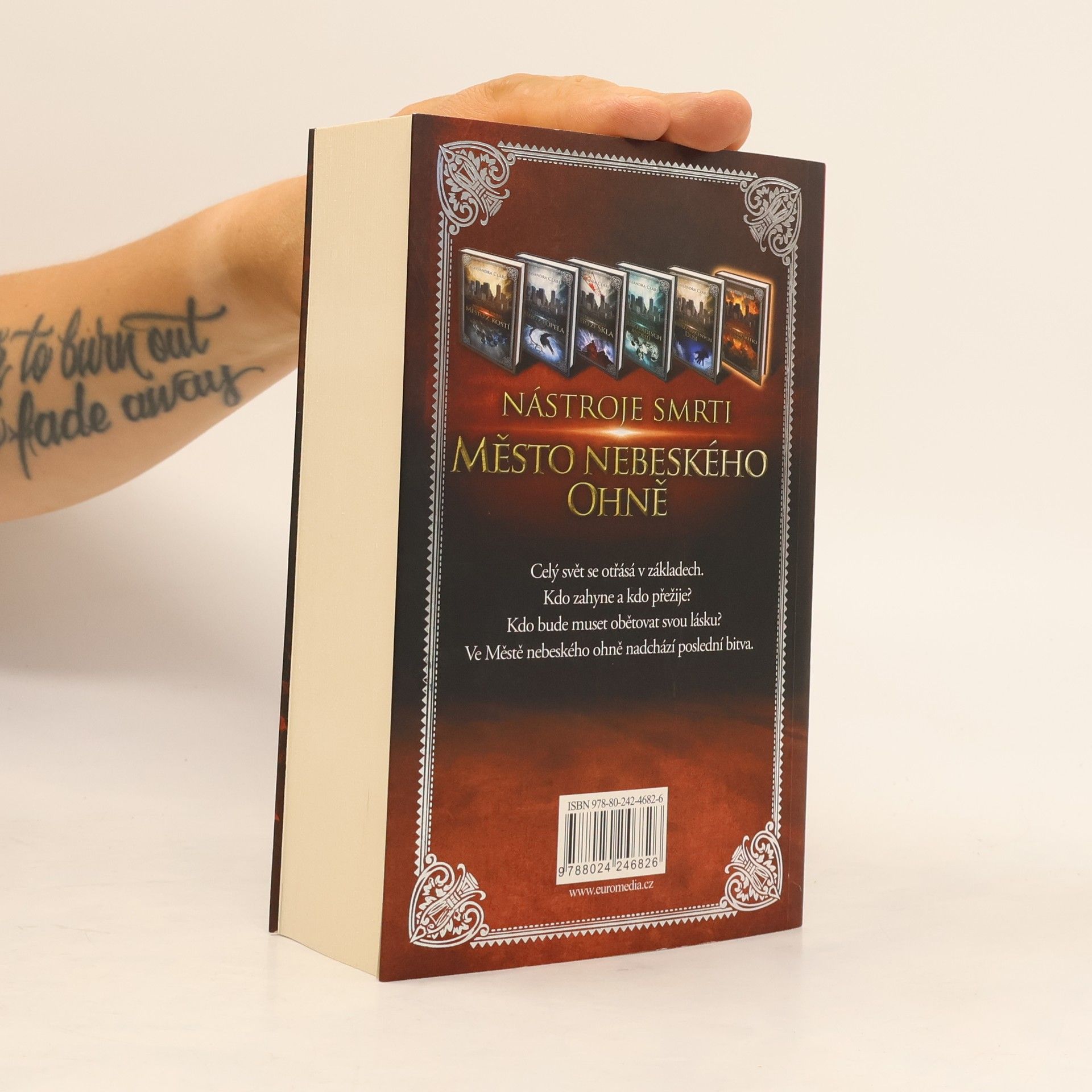 Cassandra Clare Nástroje smrti 6: Město nebeského ohně