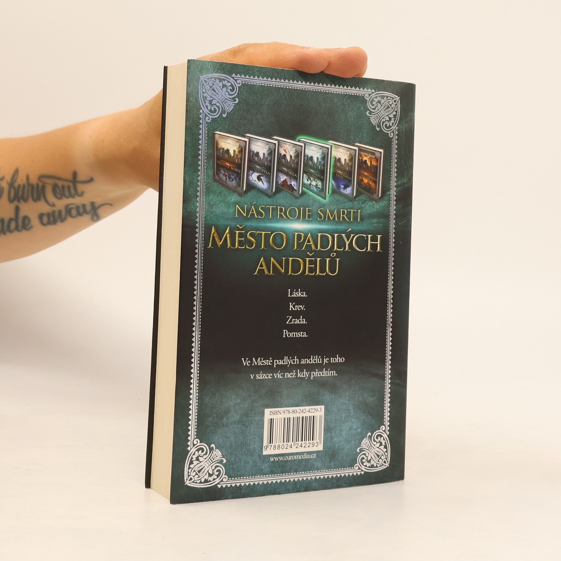 Cassandra Clare Nástroje smrti 4: Město padlých andělů