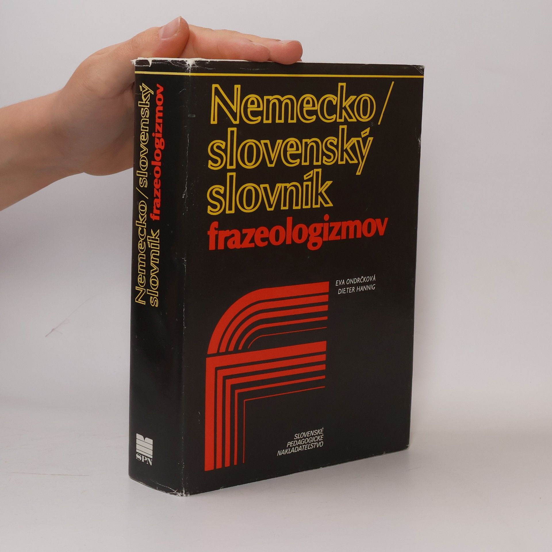 Dieter Hannig Nemecko-slovenský slovník frazeologizmov