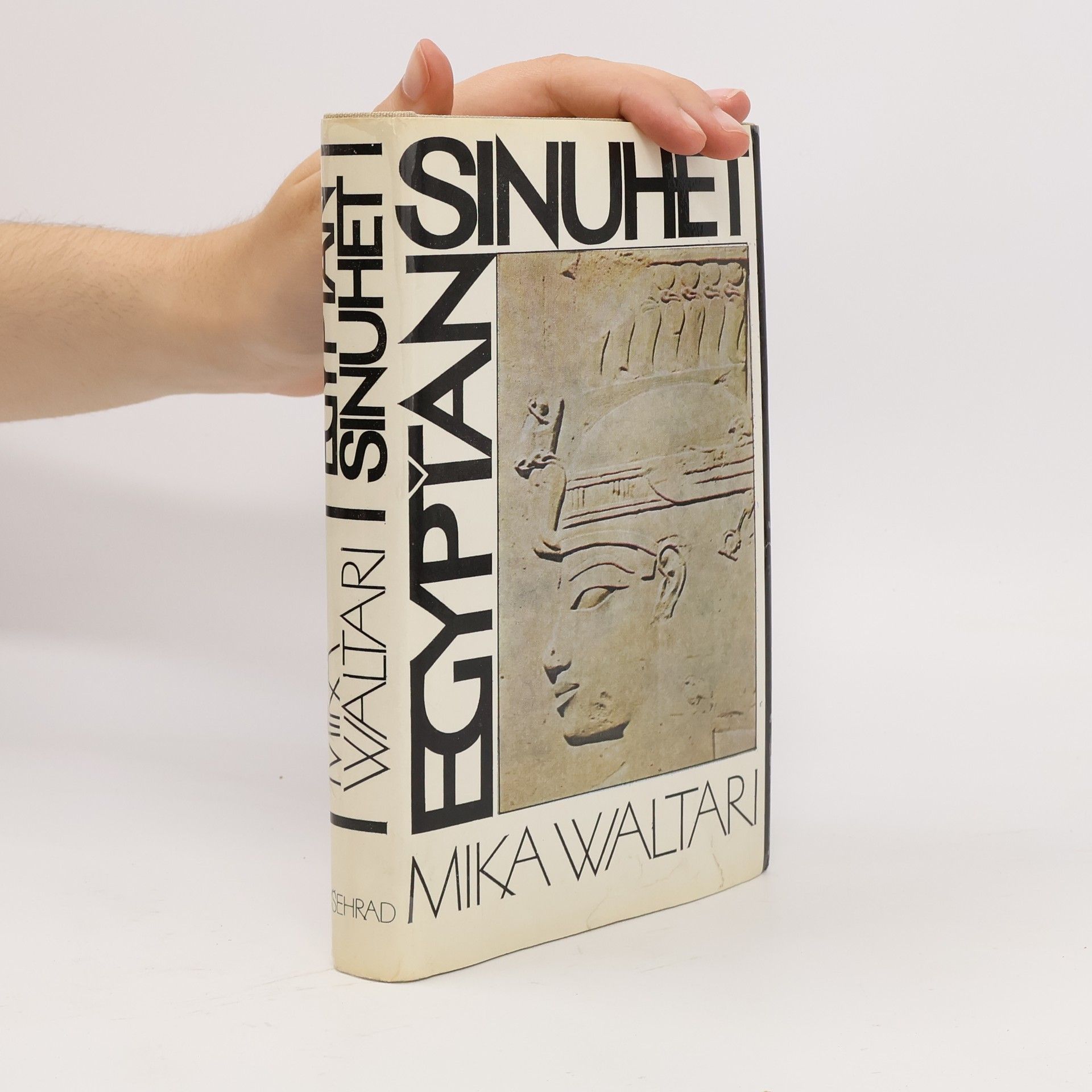 Mika Waltari Egypťan Sinuhet