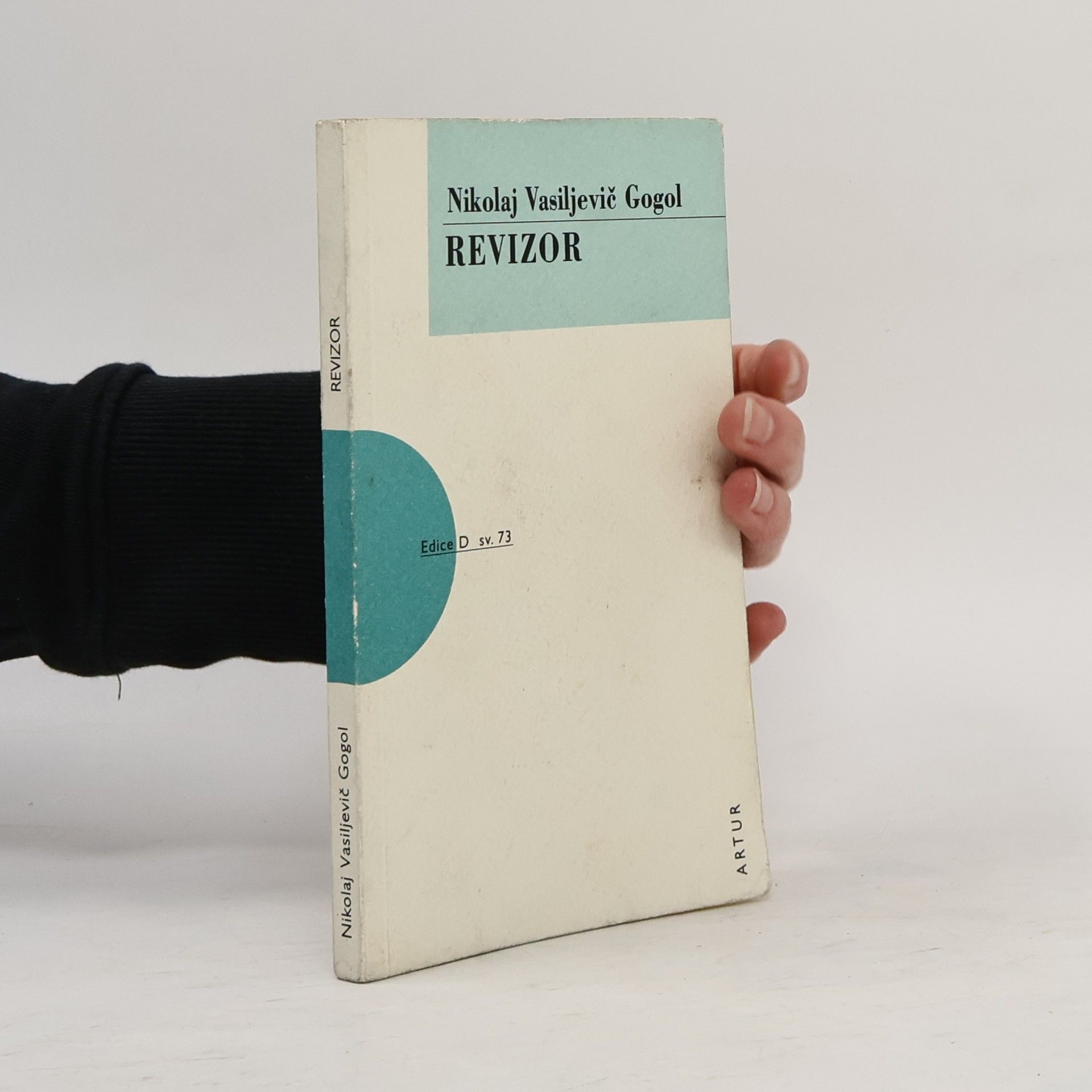 Nikolaj Vasiljevič Gogol Revizor