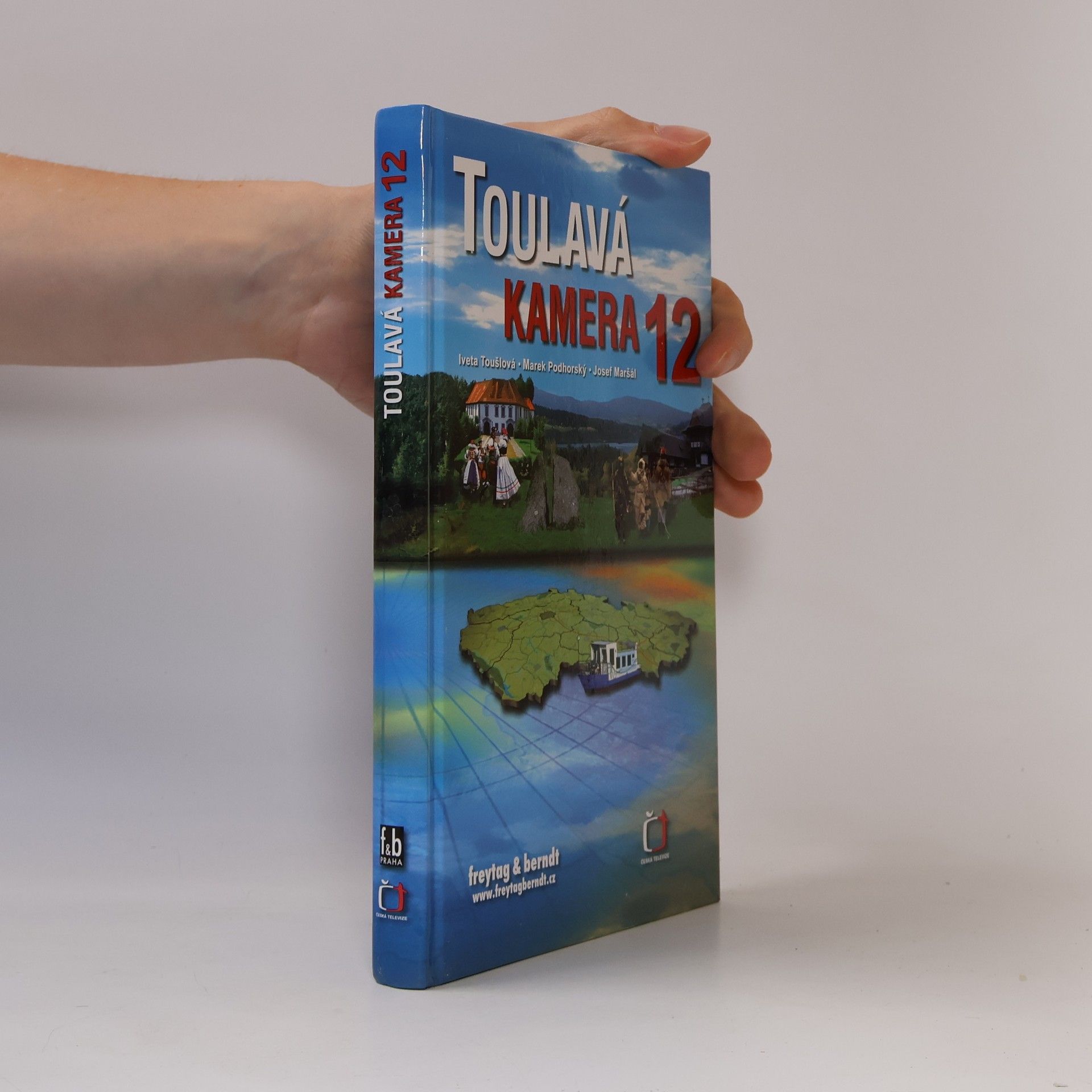 Toulavá kamera. 12
