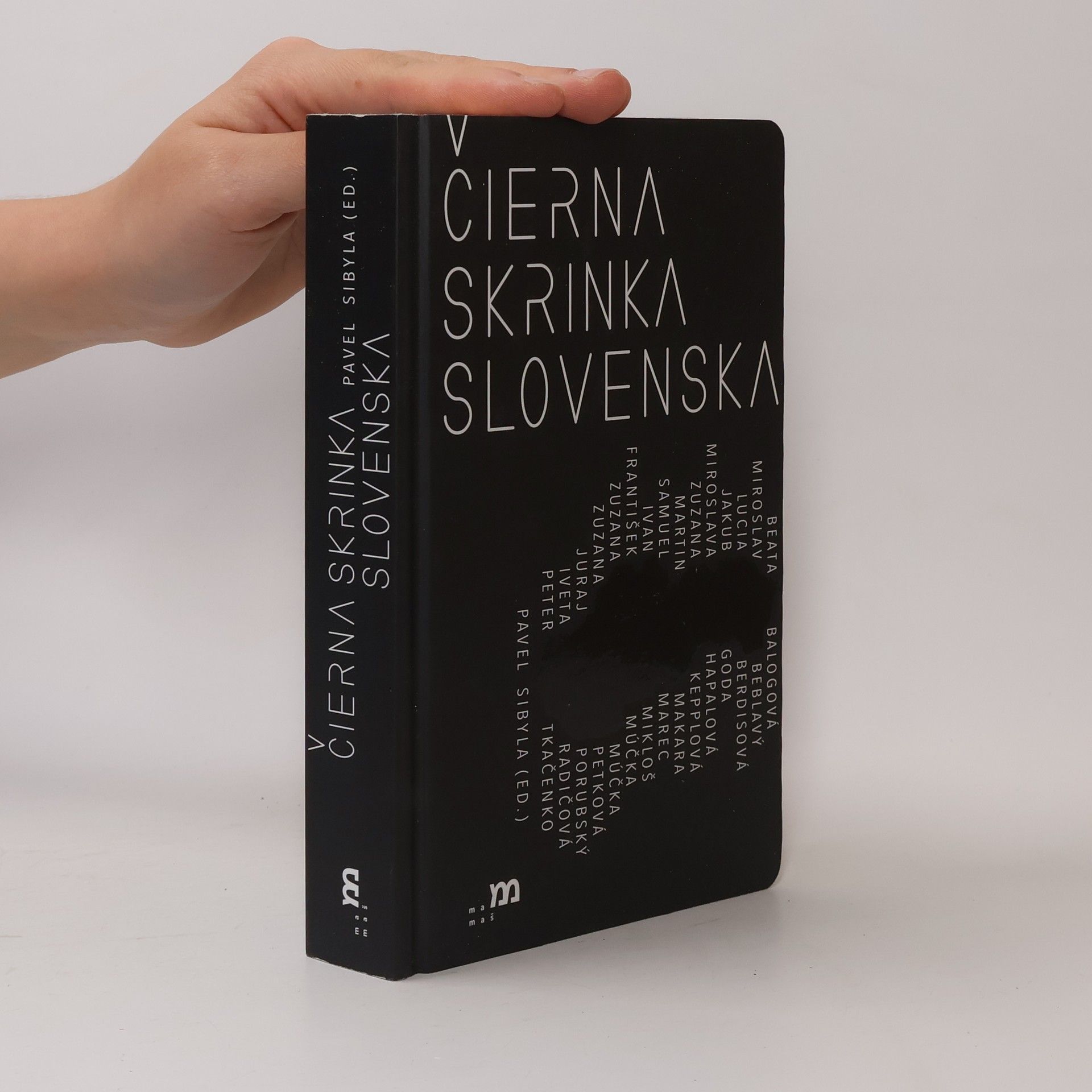 Pavel Sibyla Čierna skrinka Slovenska