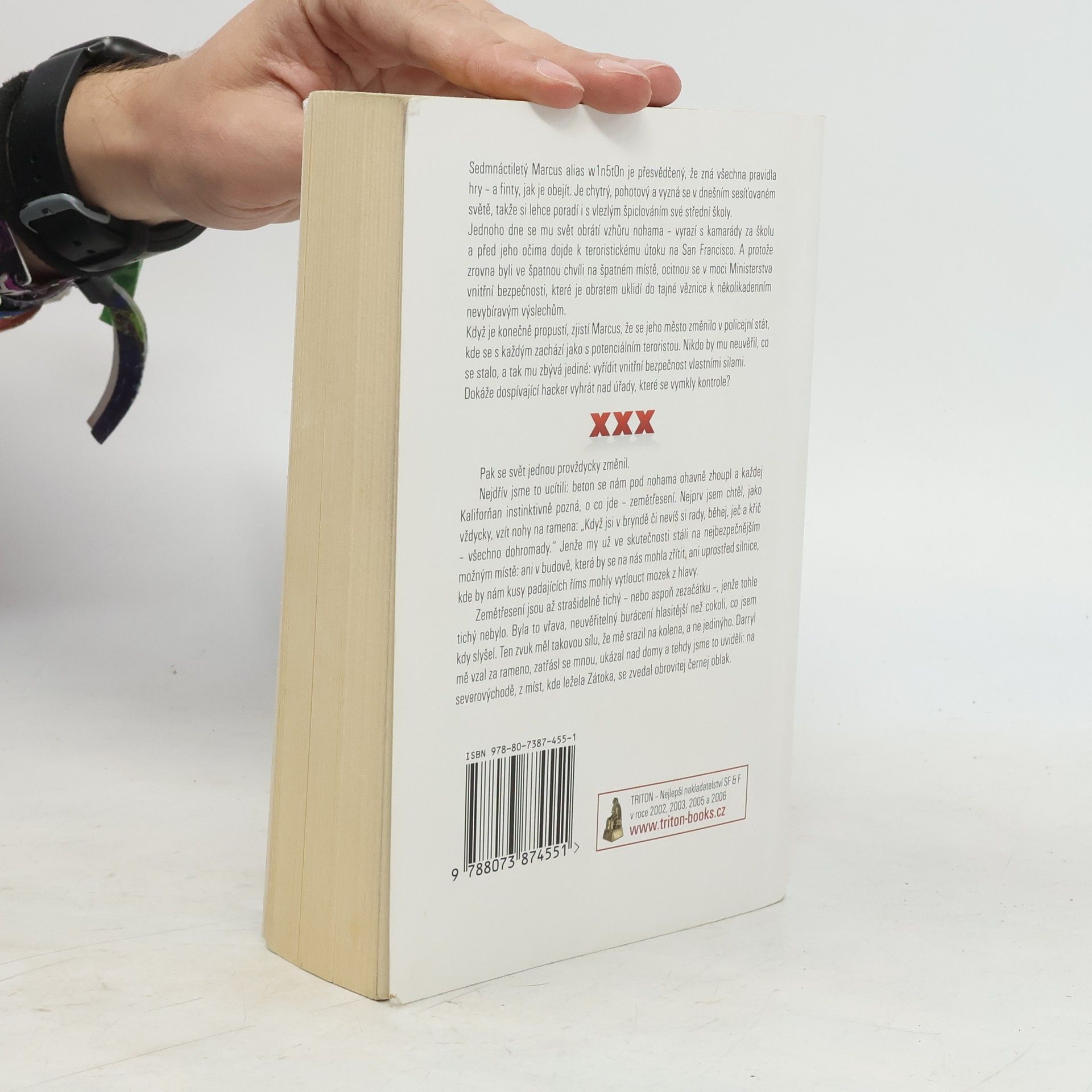 Cory Doctorow Malý bratr
