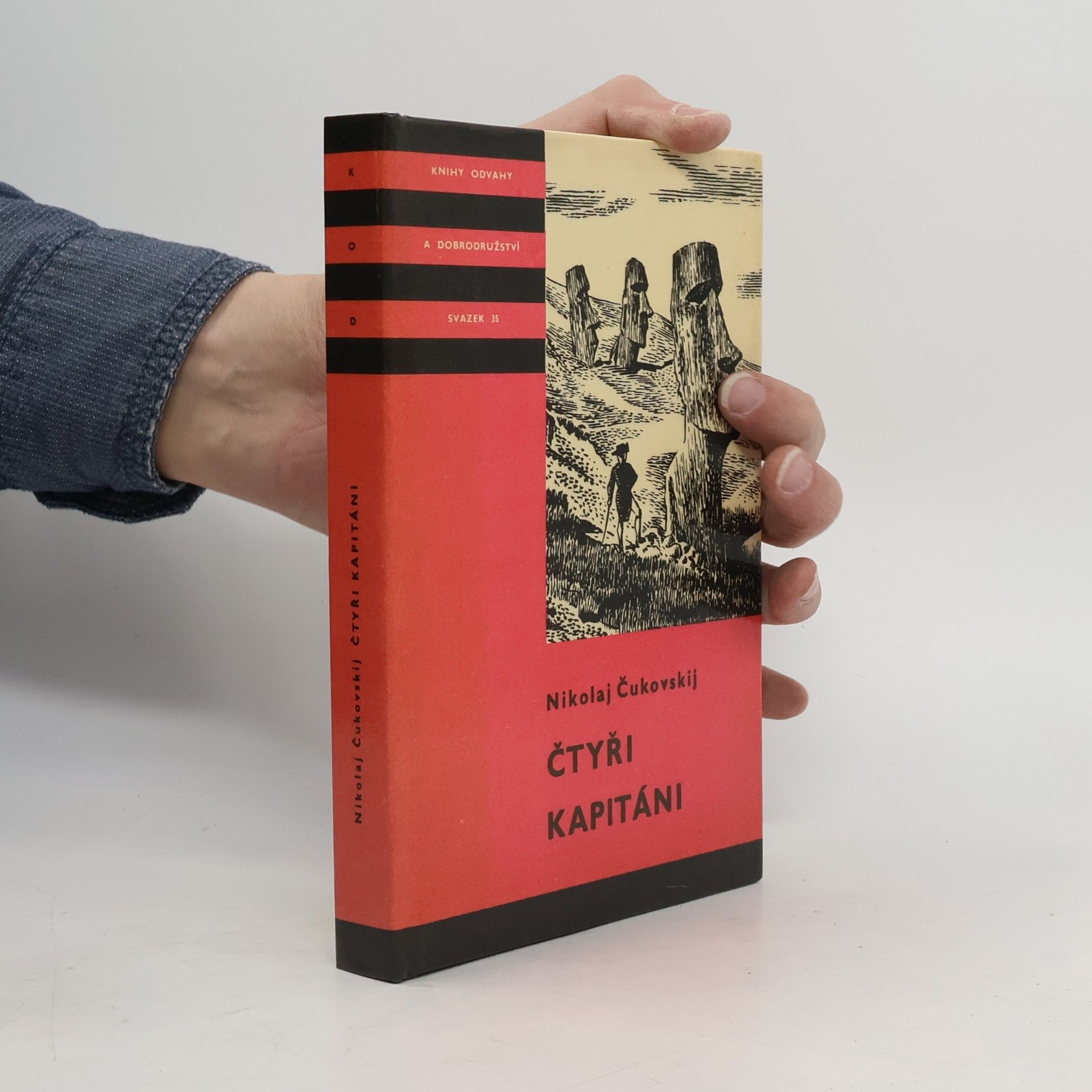 Nikolaj Kornejevič Čukovskij Čtyři kapitáni