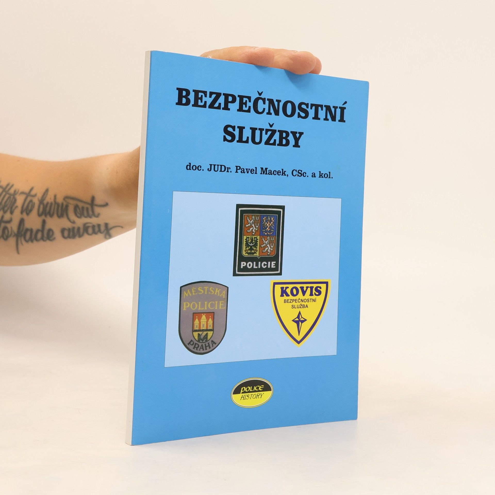 Pavel Macek Bezpečnostní služby