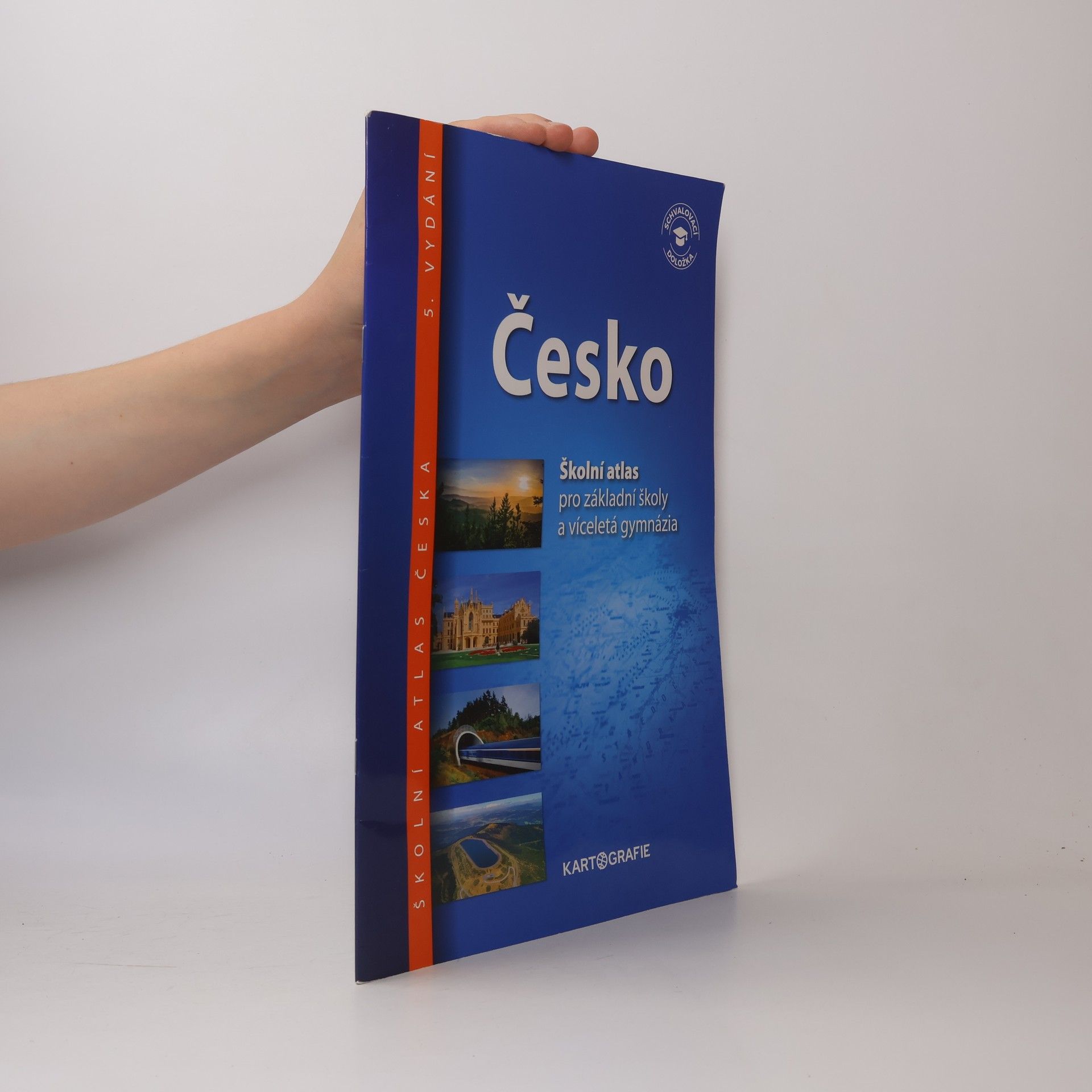 Kolektiv autorů Česko: školní atlas pro základní školy a víceletá gymnázia