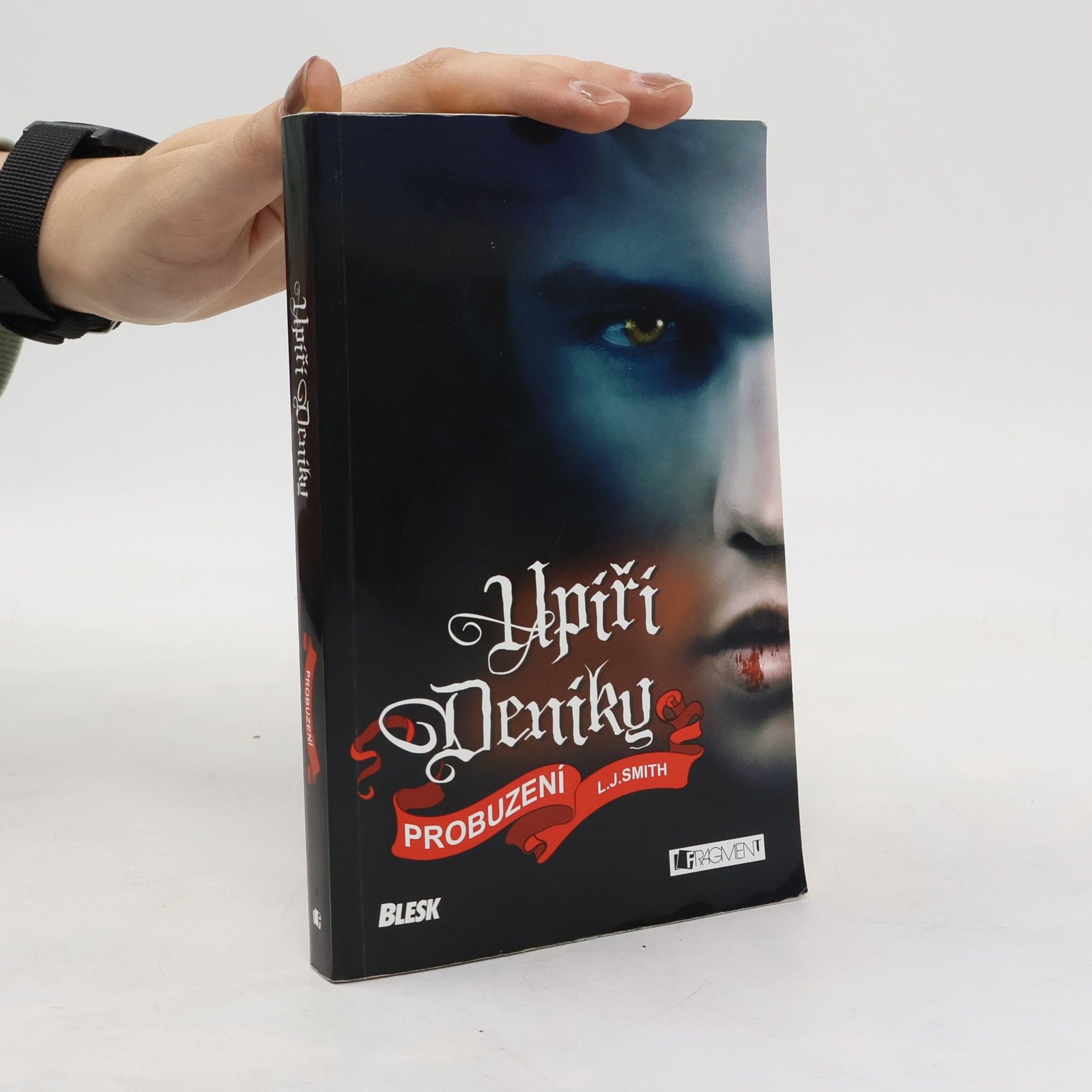 Lisa J. Smith Upíří deníky. Probuzení