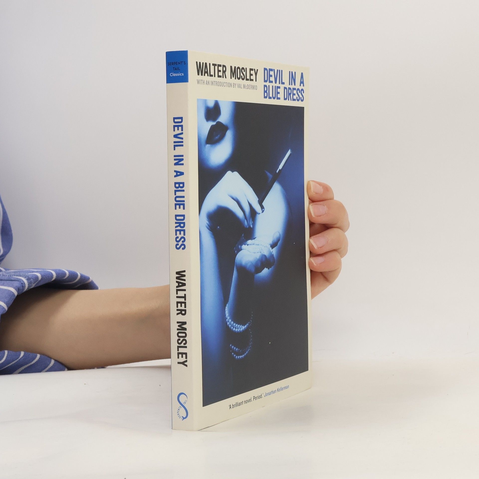 Walter Mosley Devil in a Blue Dress