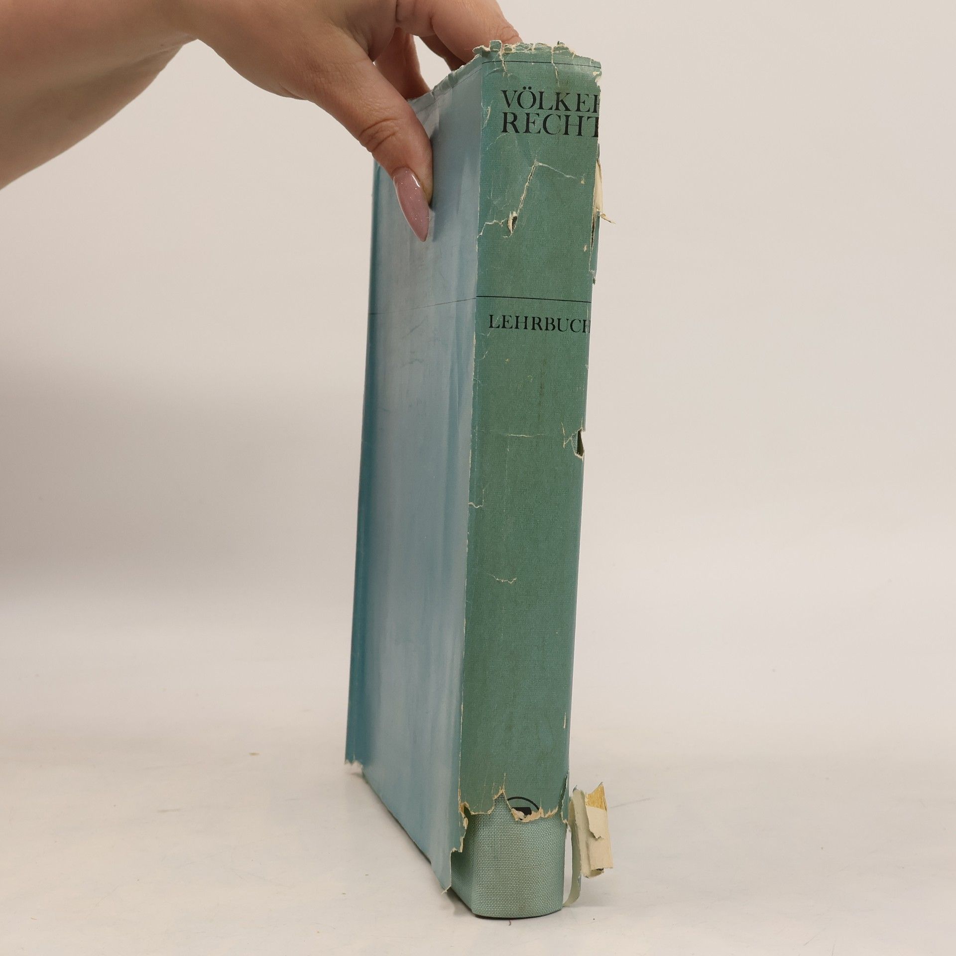 Kolektiv autorů Völkerrecht. Lehrbuch