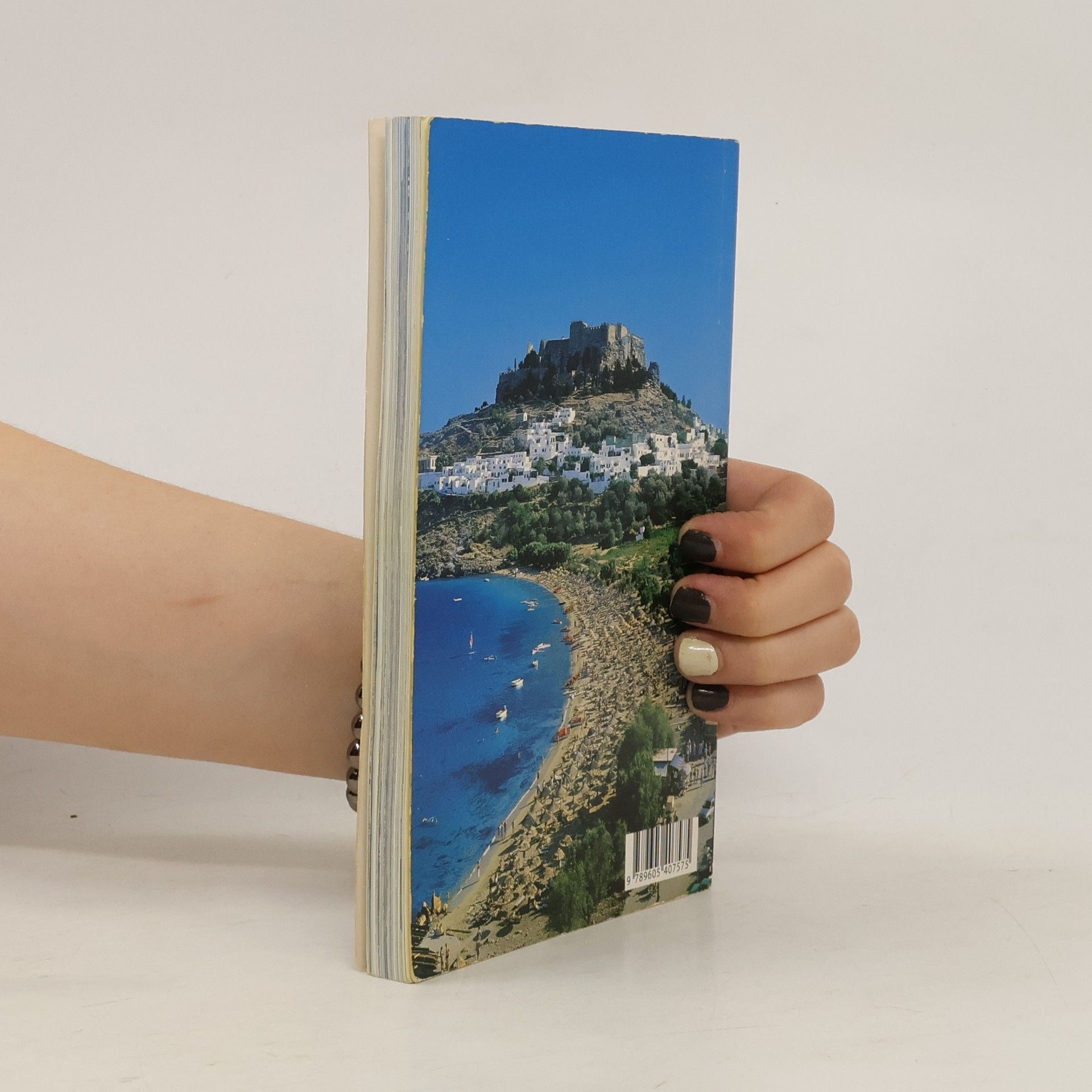 Pavlína Paschou Rhodos včera a dnes : kompletní turistický průvodce se 145 barevnými fotografiemi a mapkami