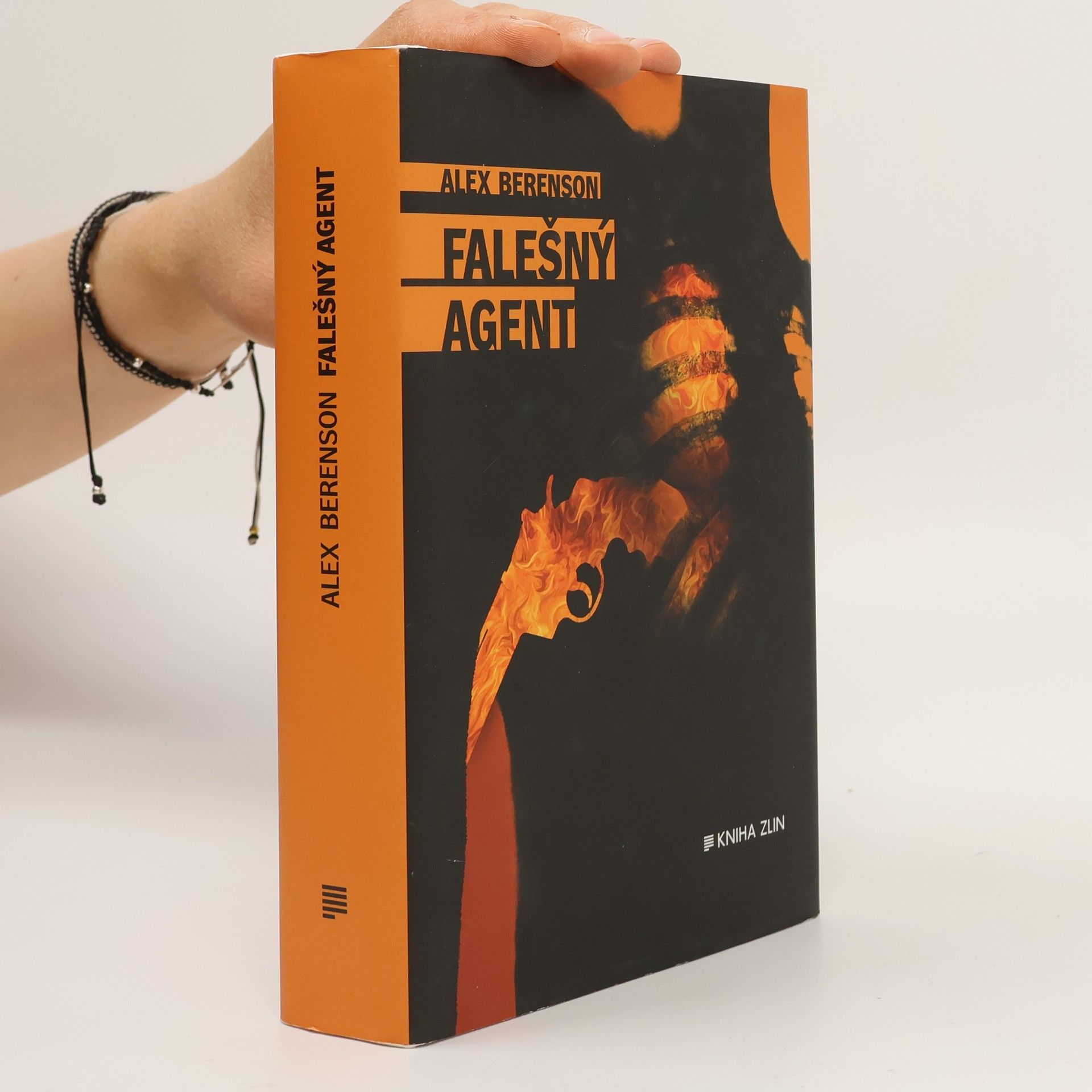 Alex Berenson Falešný agent