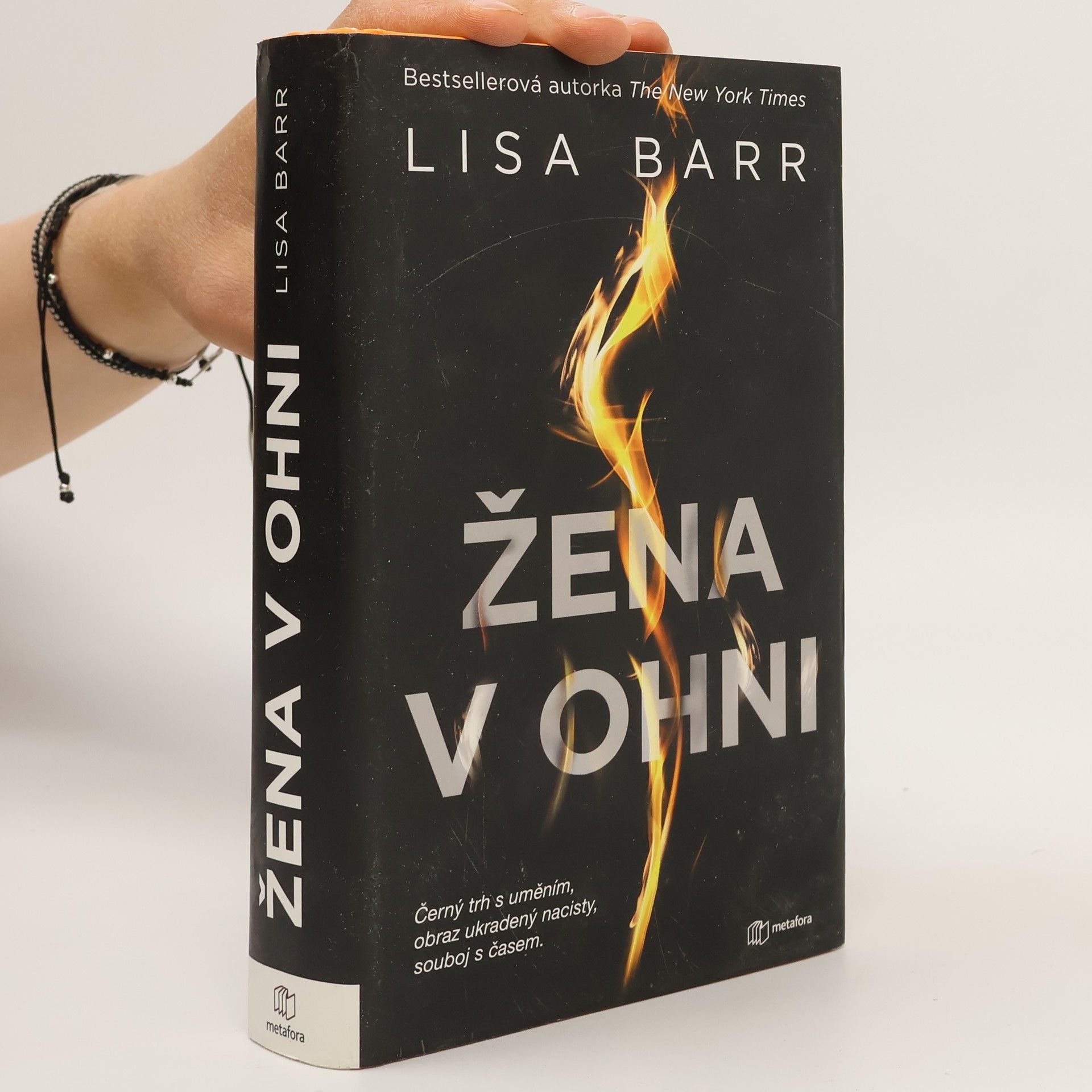 Carol A Barr Žena v ohni