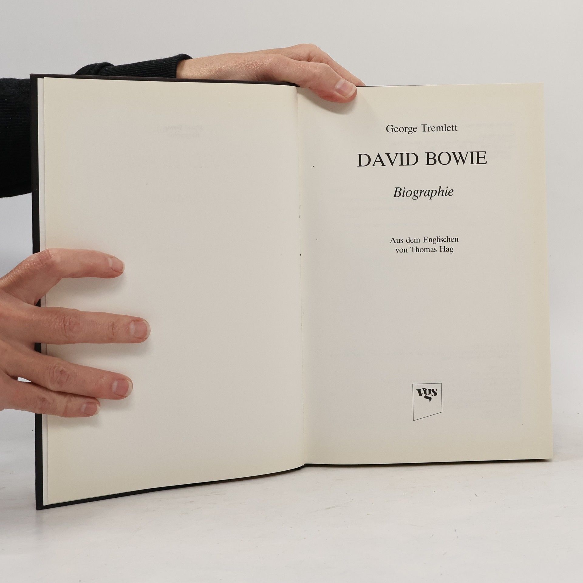 George Tremlett David Bowie. Biographie