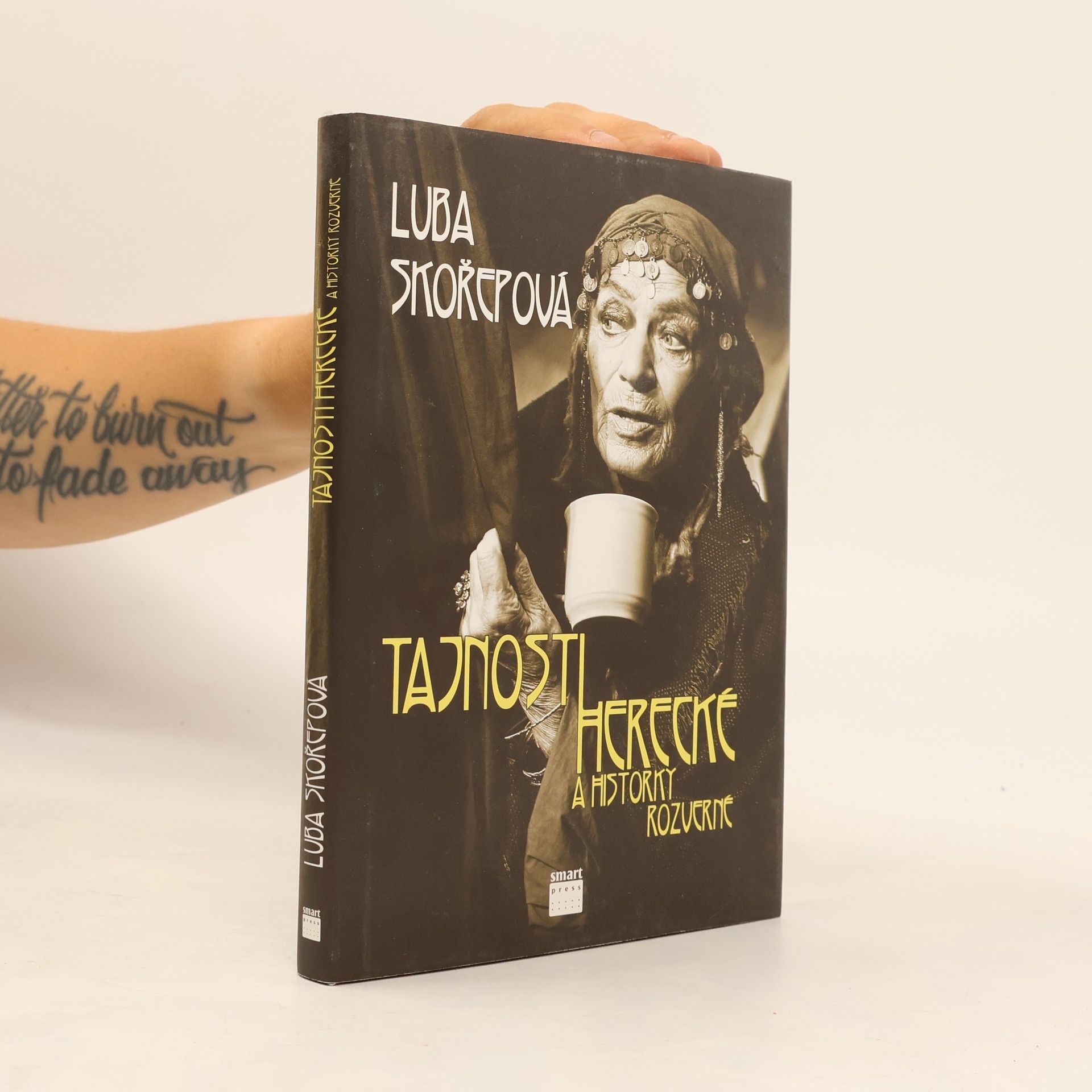 Luba Skořepová Tajnosti herecké a historky rozverné
