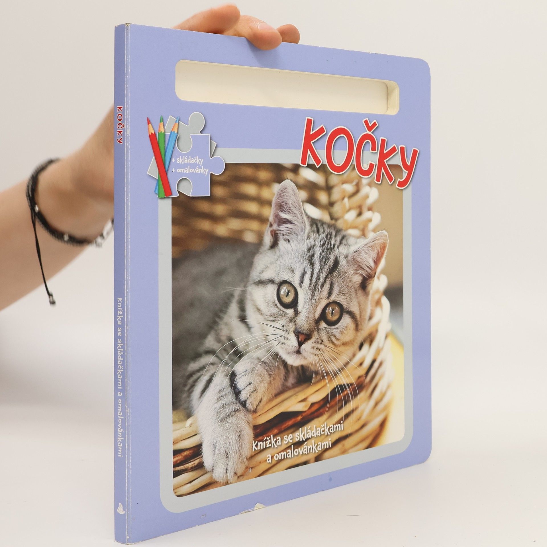 Kočky : knížka se skládačkami a omalovánkami