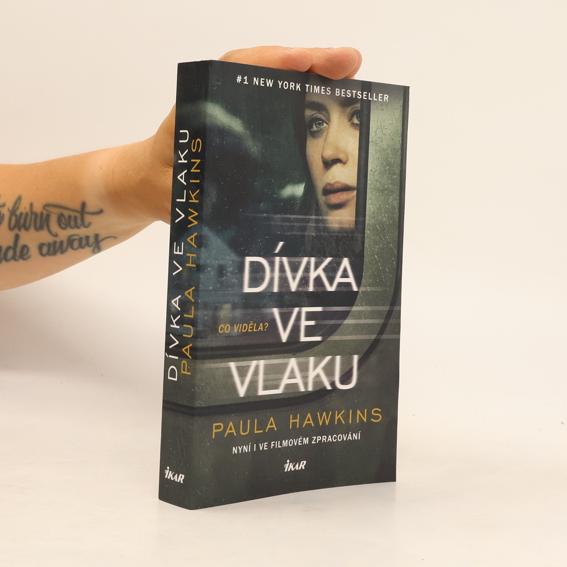 Paula Hawkins Dívka ve vlaku